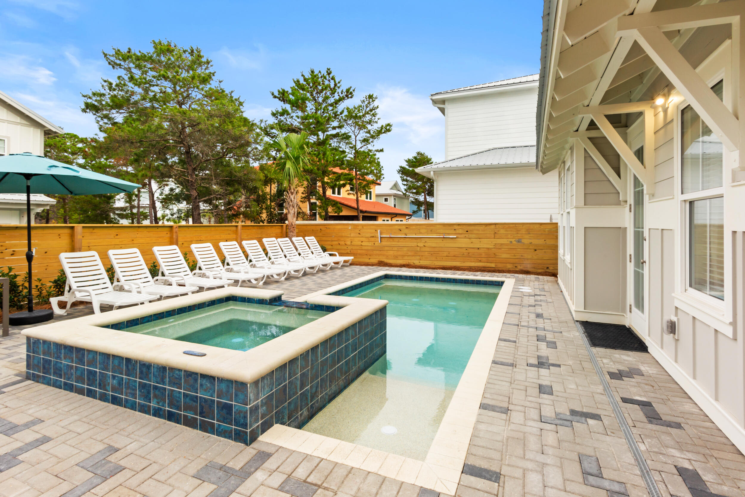 FRANGISTA BEACH 2ND ADDN - Residential