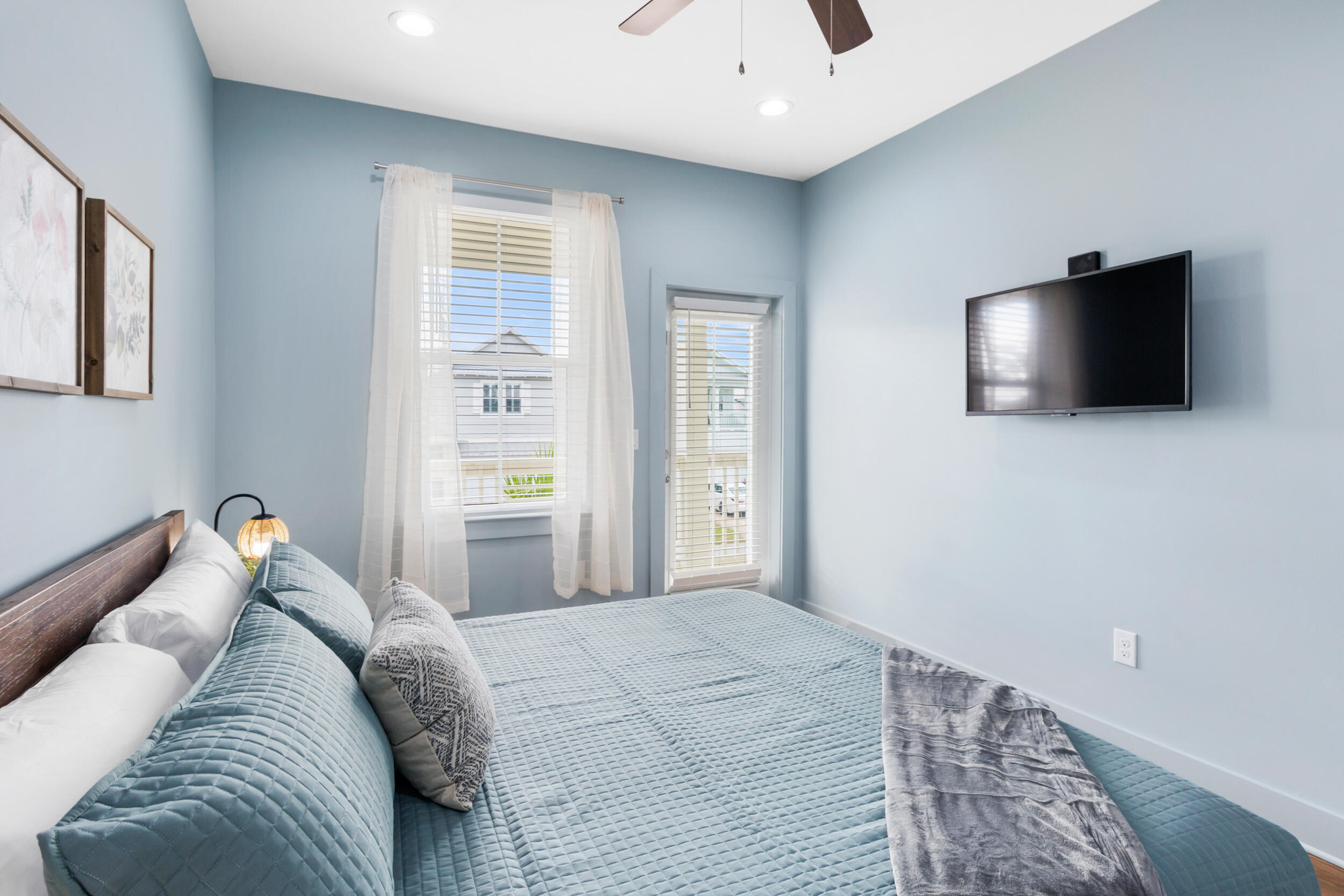 FRANGISTA BEACH 2ND ADDN - Residential