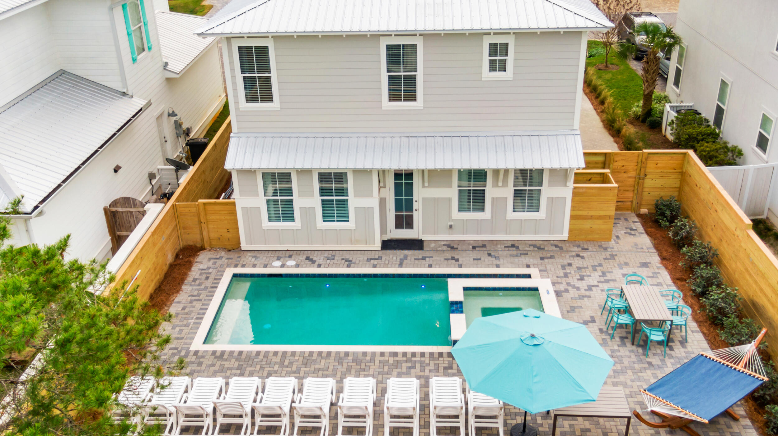 FRANGISTA BEACH 2ND ADDN - Residential