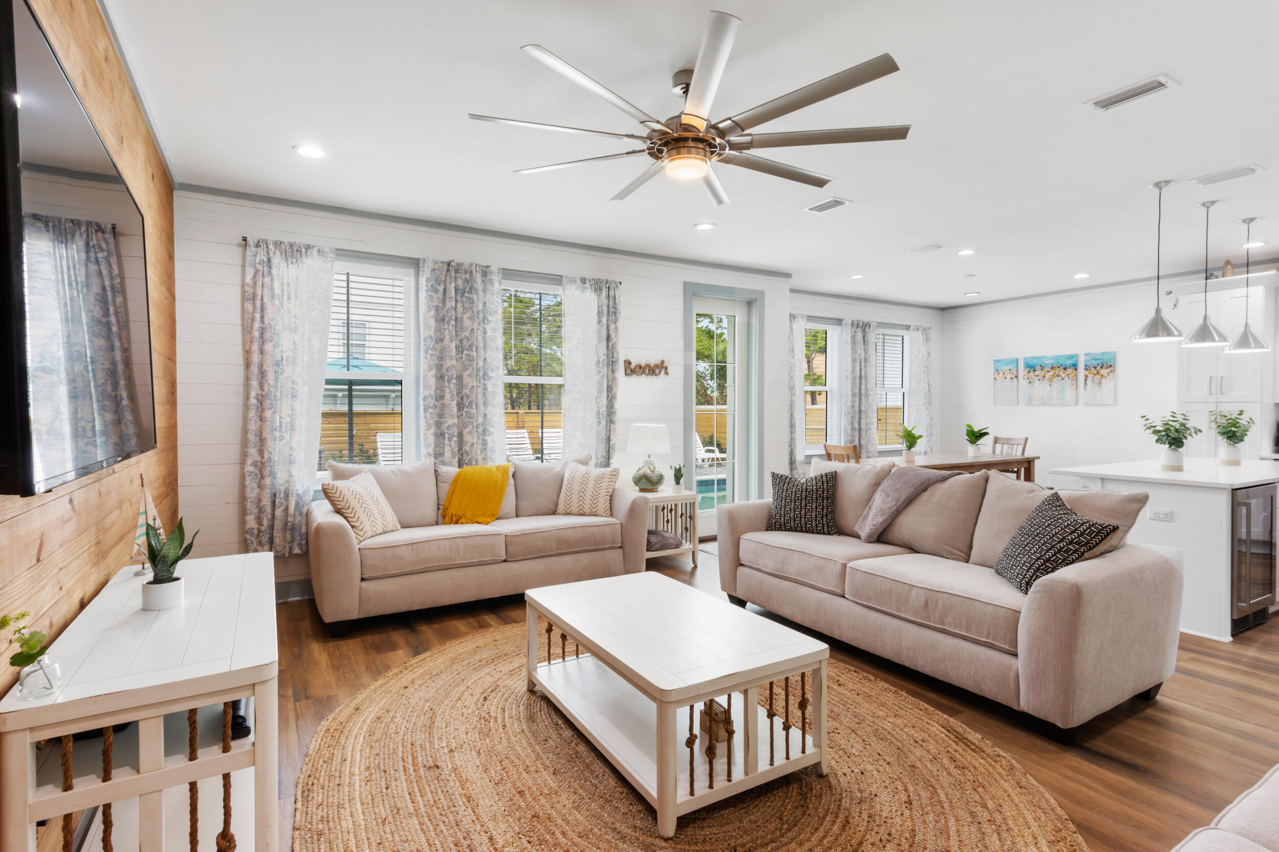 FRANGISTA BEACH 2ND ADDN - Residential