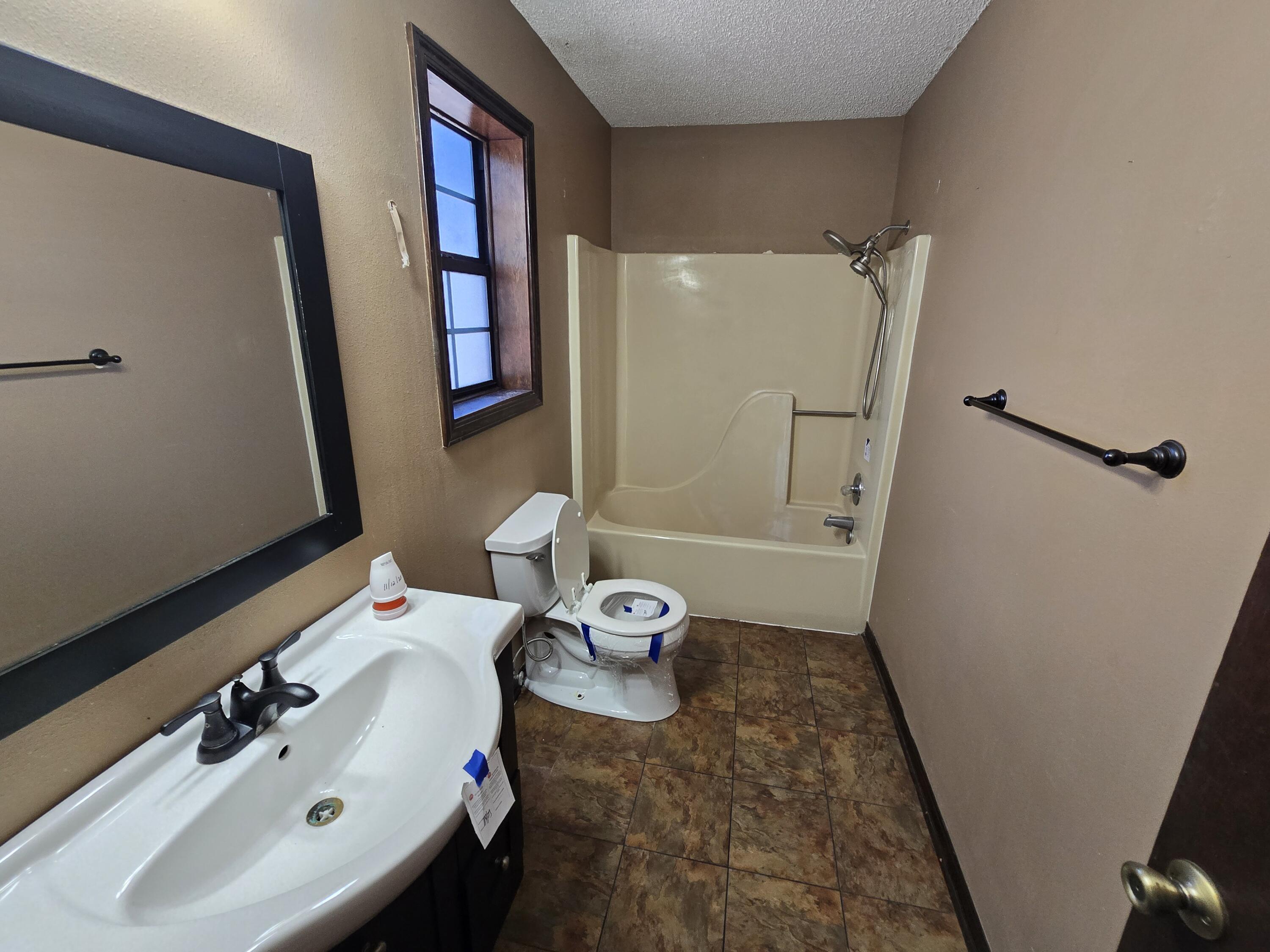 SHOAL WOOD ESTATES 1ST PH 1 - Residential