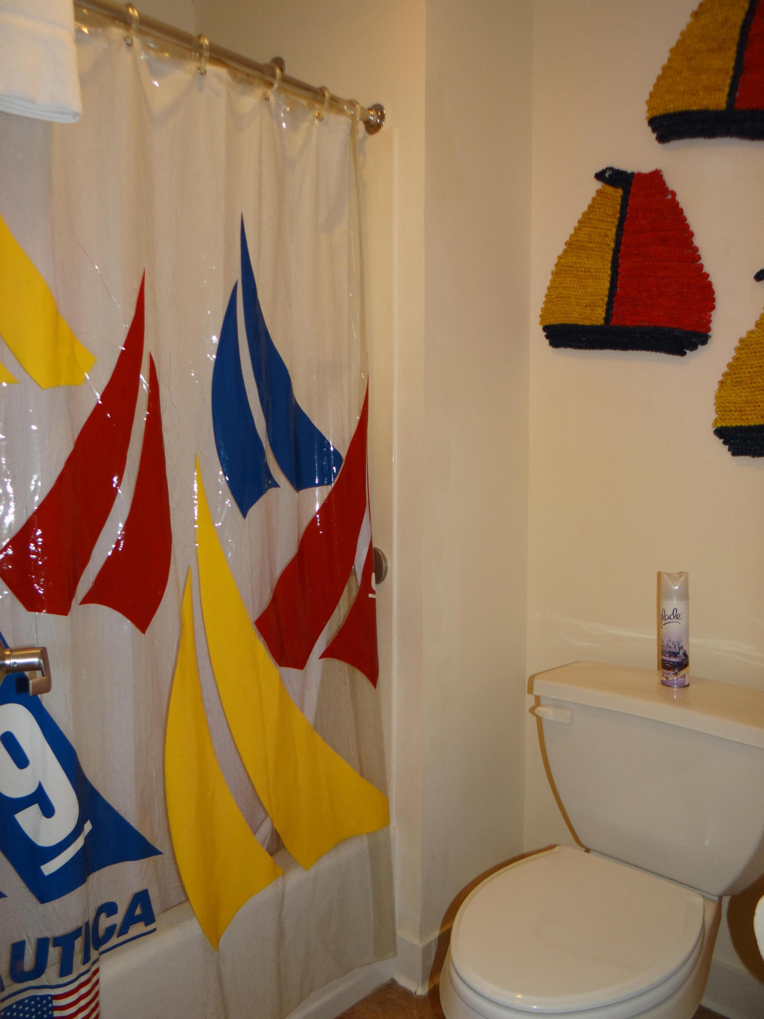 LEEWARD KEY - Residential