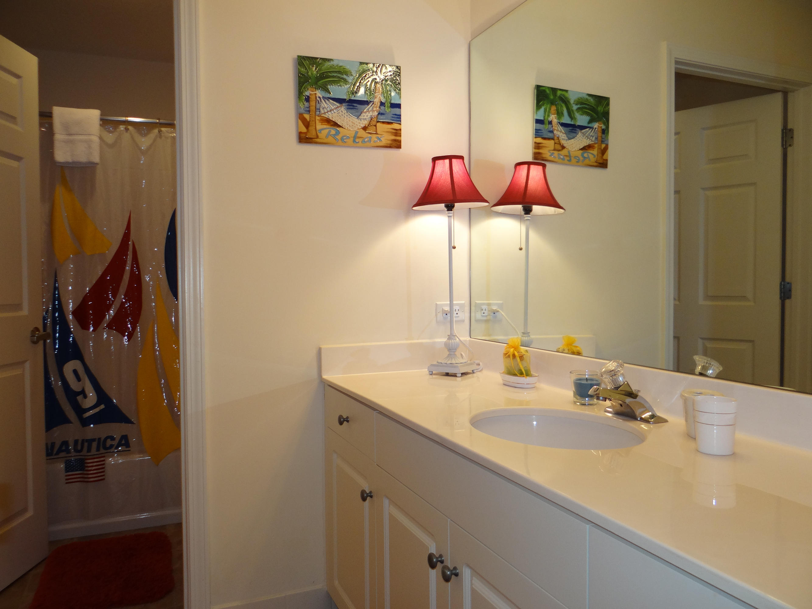 LEEWARD KEY - Residential