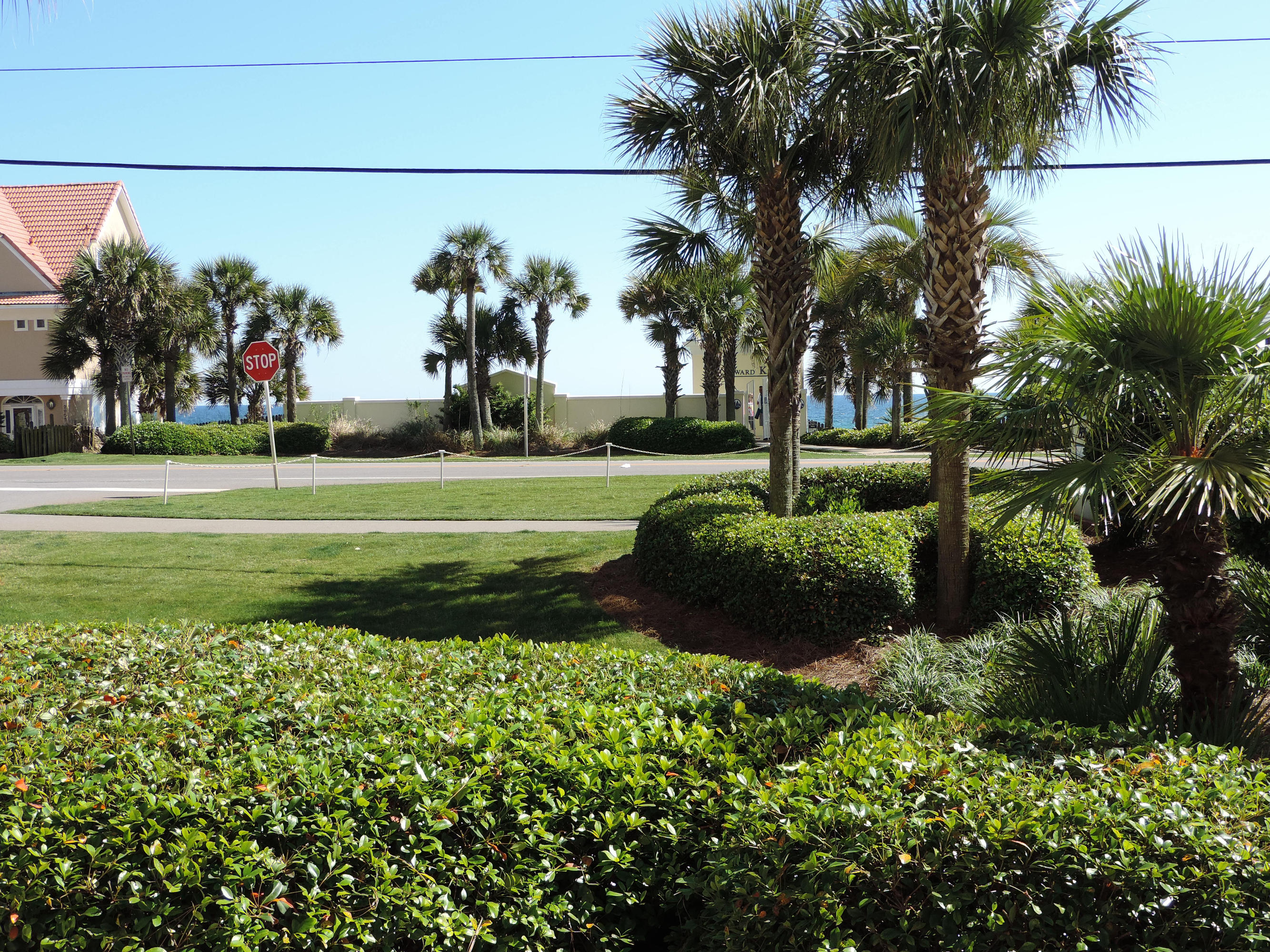 LEEWARD KEY - Residential