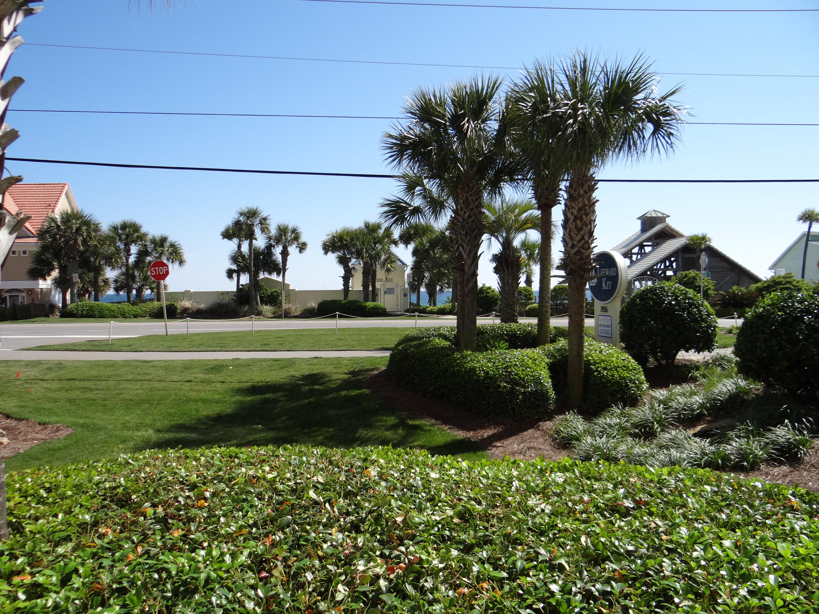 LEEWARD KEY - Residential