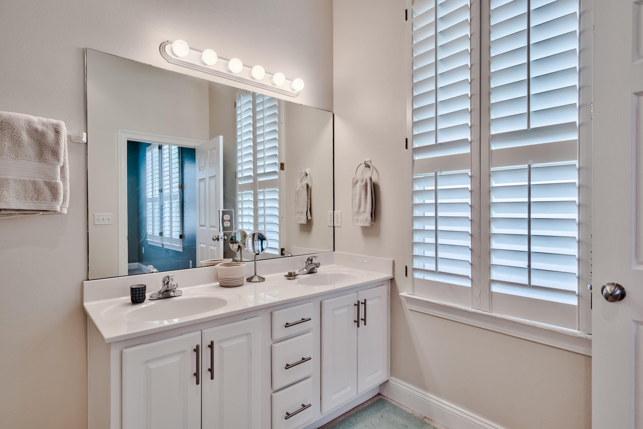 COURTYARDS OF SANTA ROSA BEACH - Residential