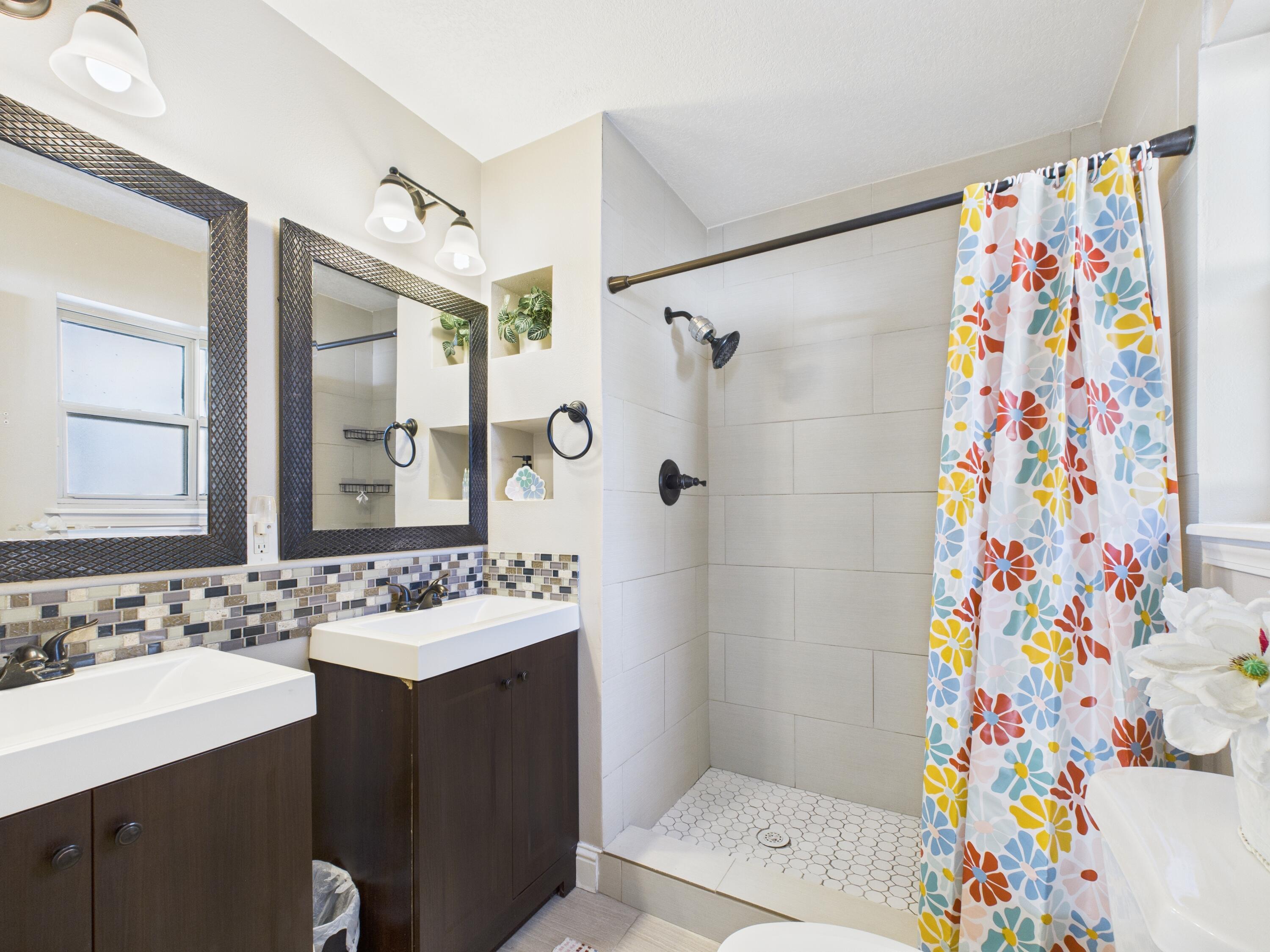 OAKLAND ADDN - Residential Lease