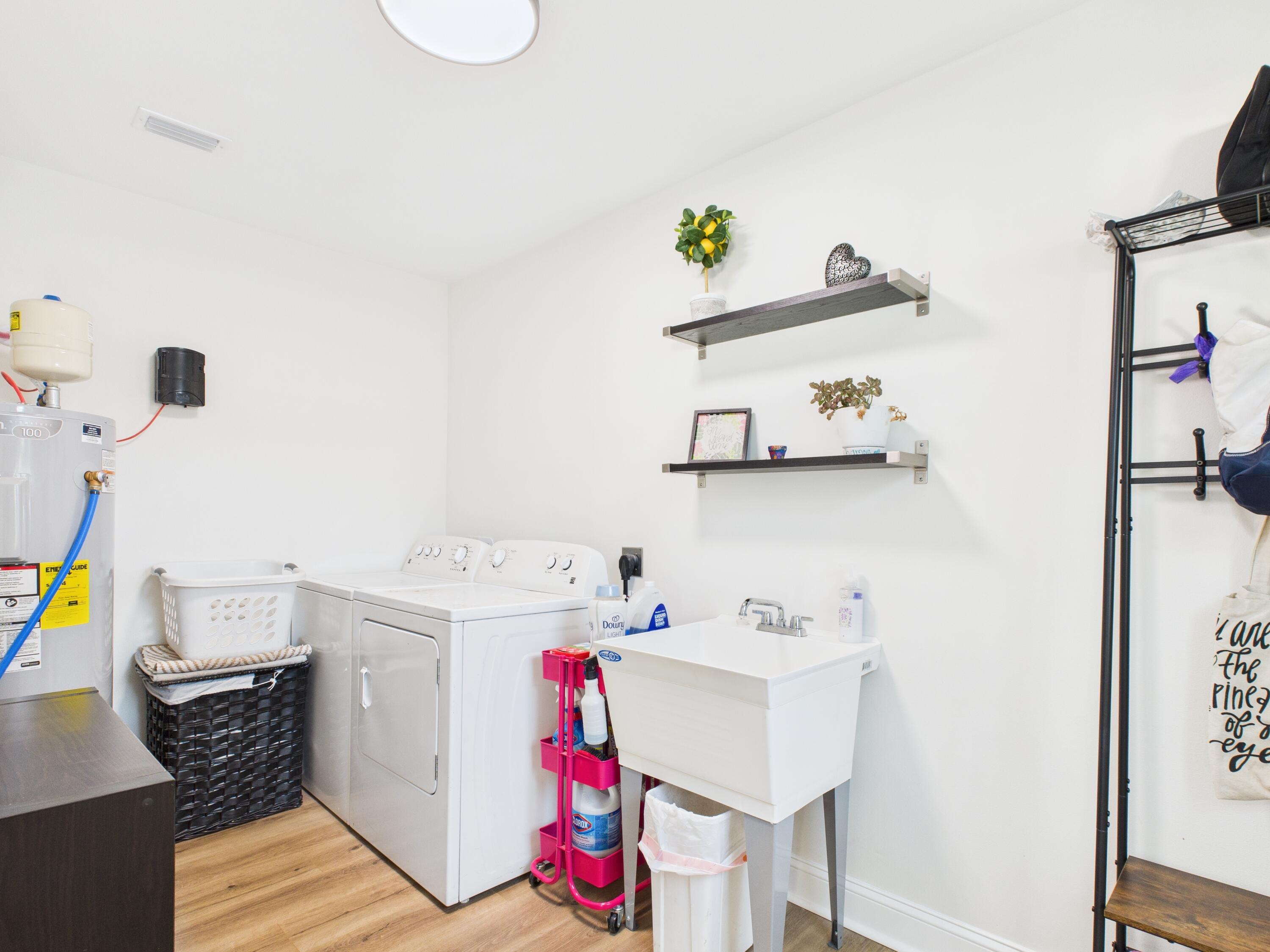 OAKLAND ADDN - Residential Lease