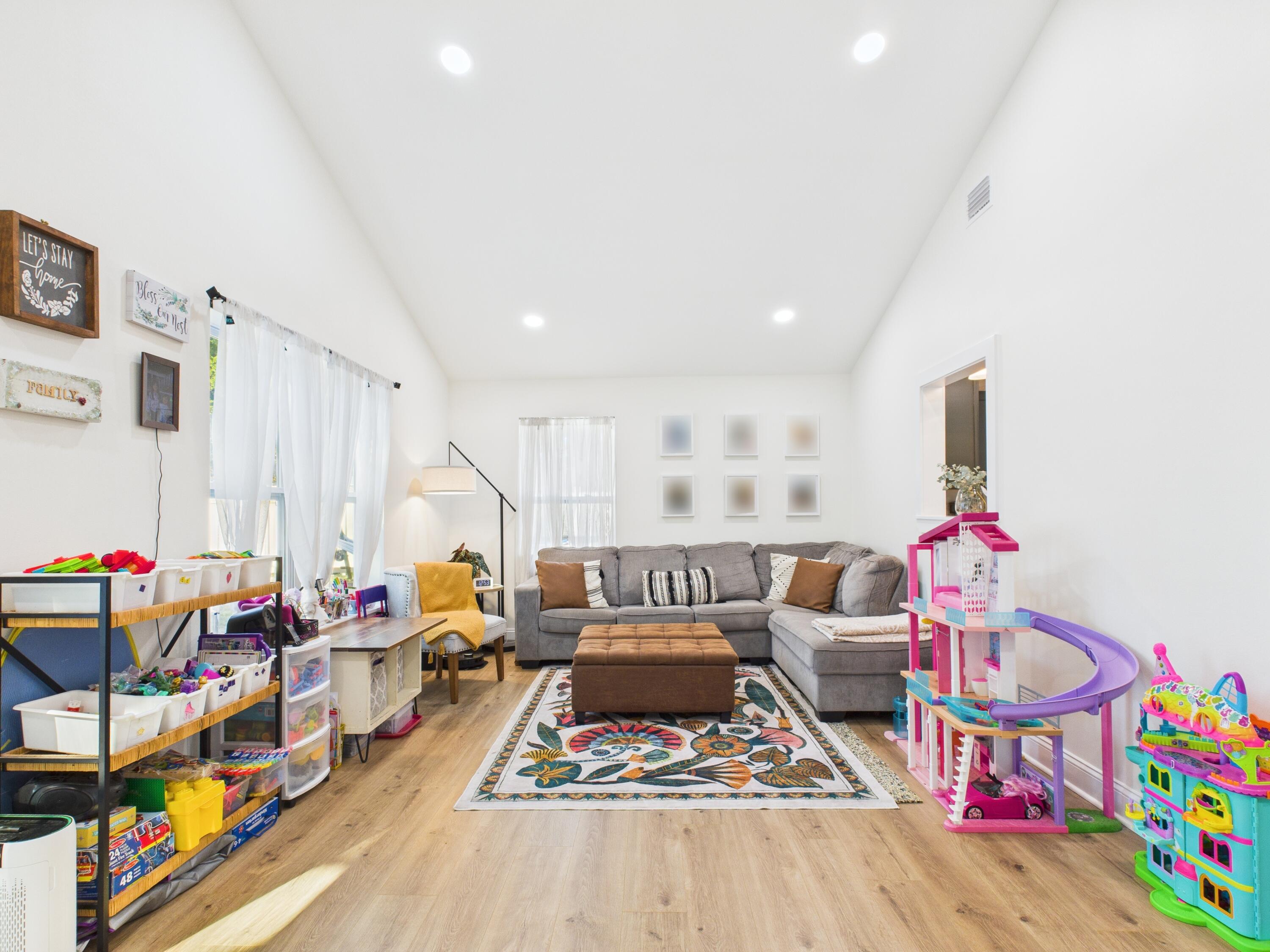 OAKLAND ADDN - Residential Lease