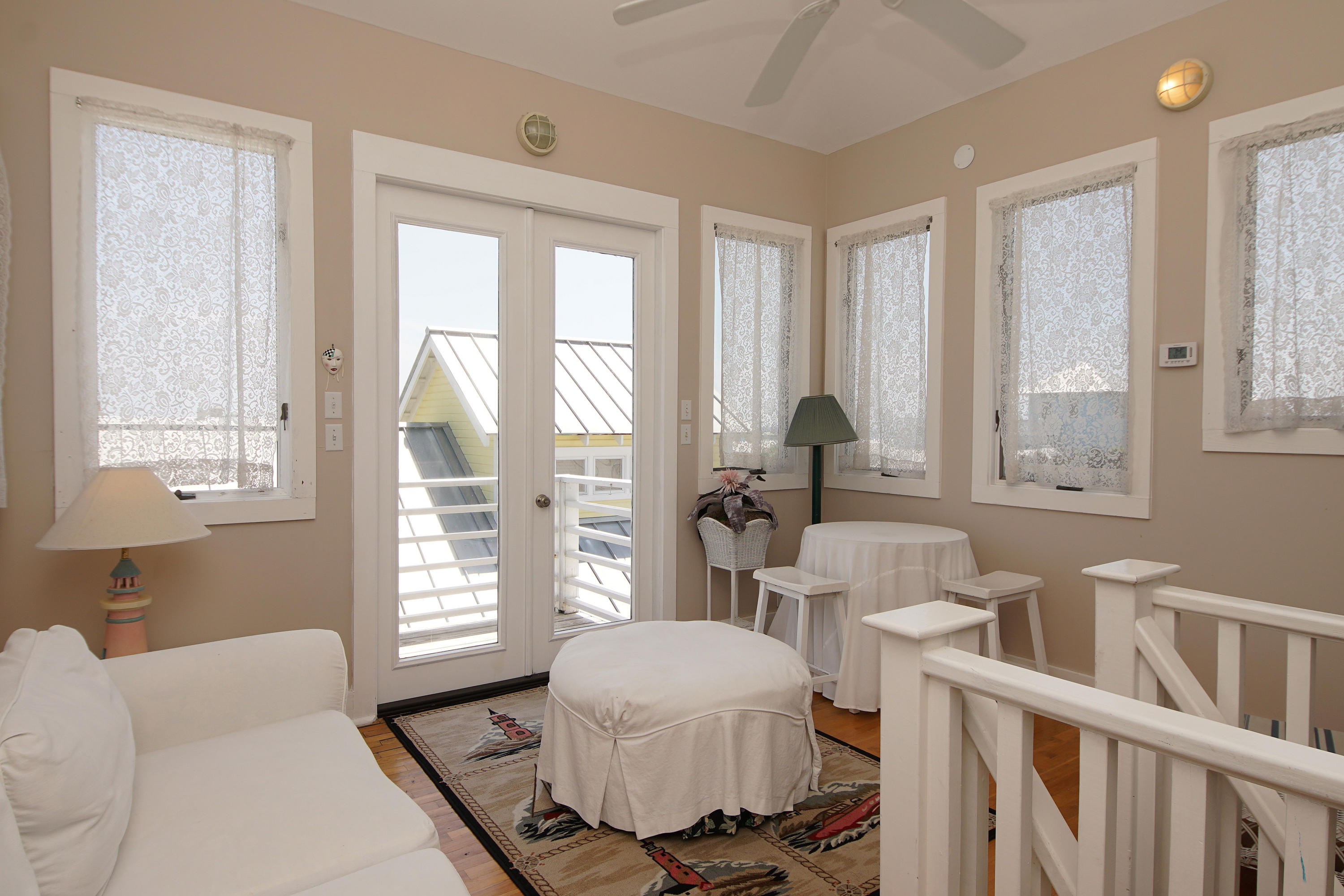 SEASIDE 05 - Residential