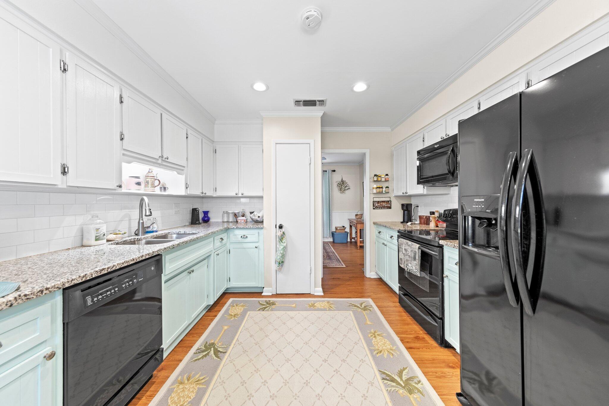 BLUEWATER BAY VILLAGE 1B - Residential