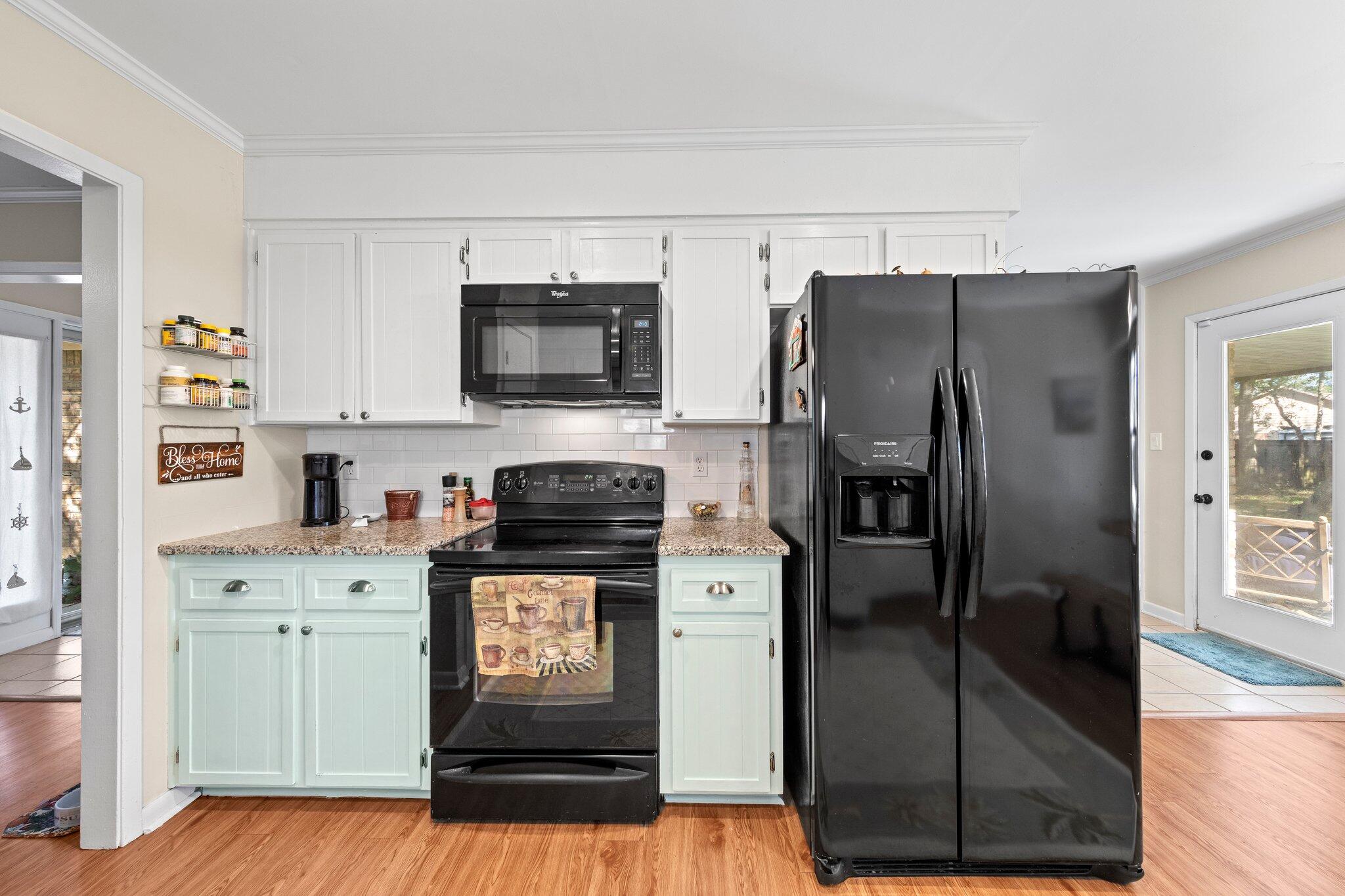 BLUEWATER BAY VILLAGE 1B - Residential