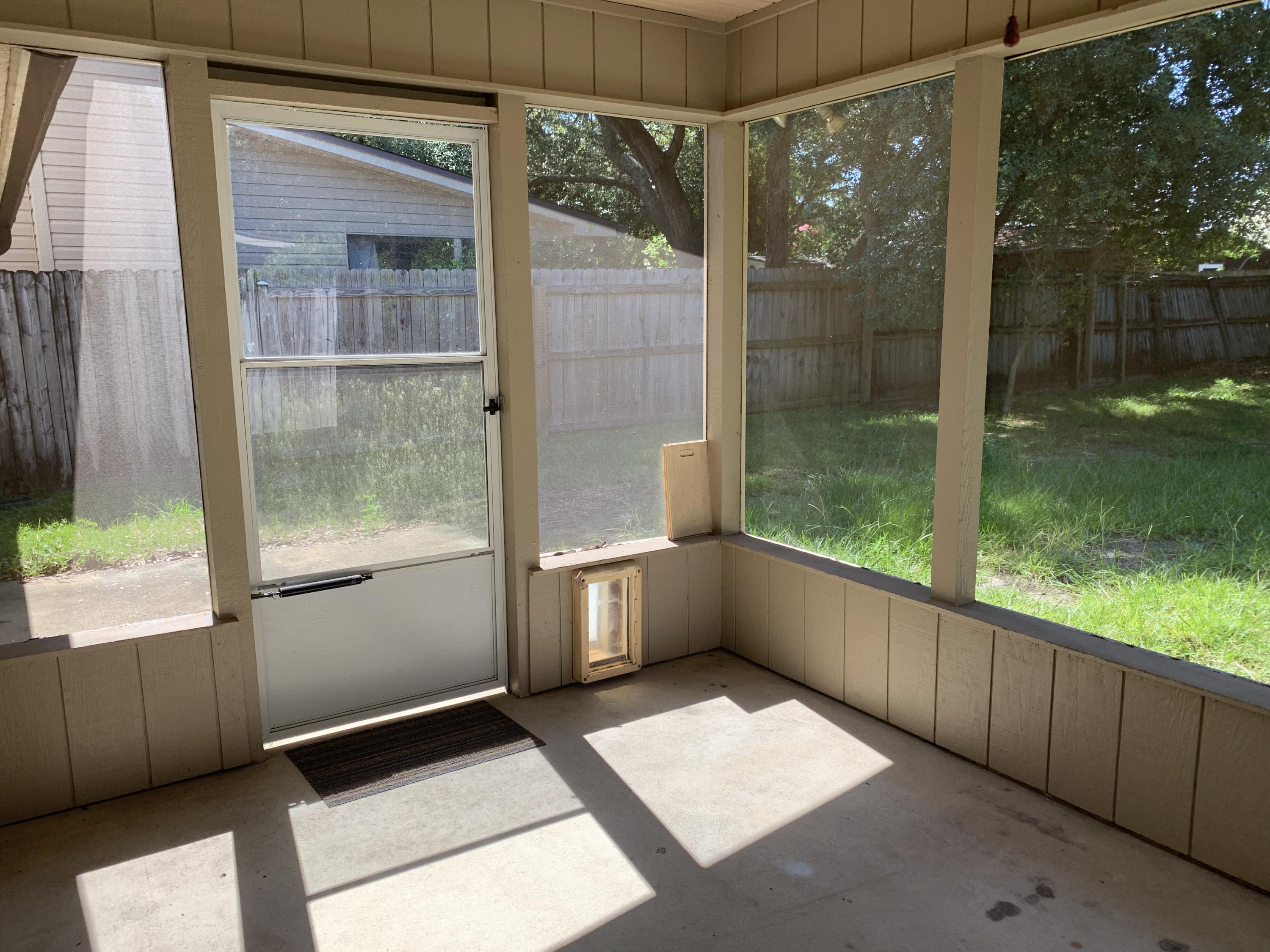 VALP PINECREST 1 - Residential Lease