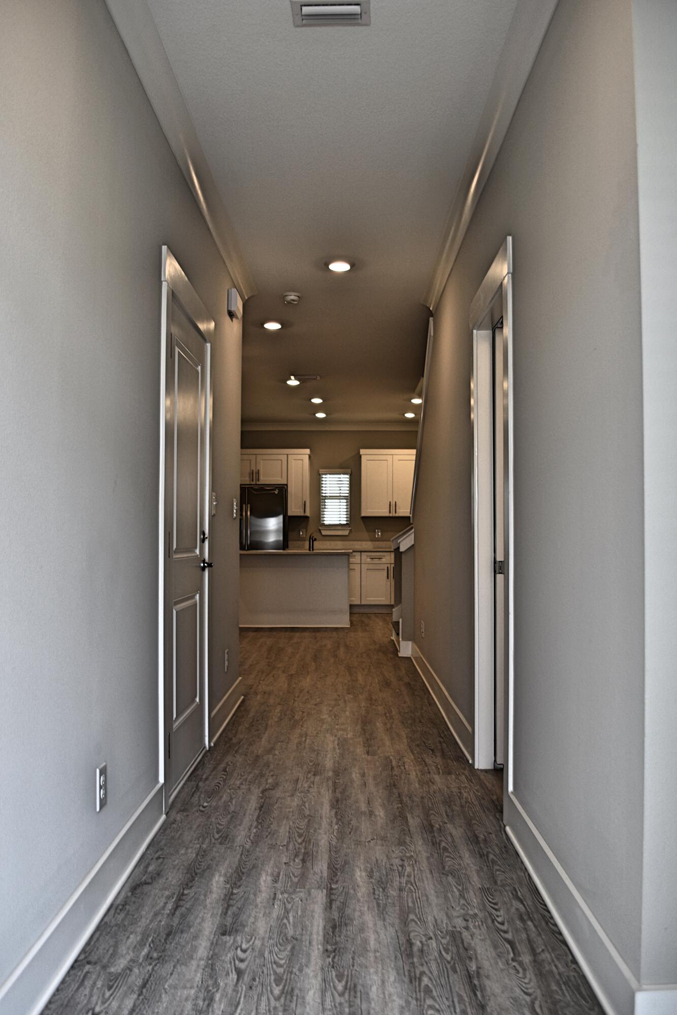 VERANDAS OF FREEPORT, THE - Residential Lease
