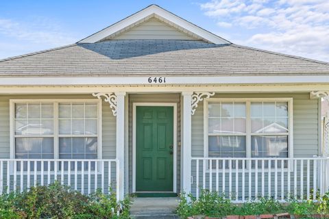 A home in Gulf Breeze