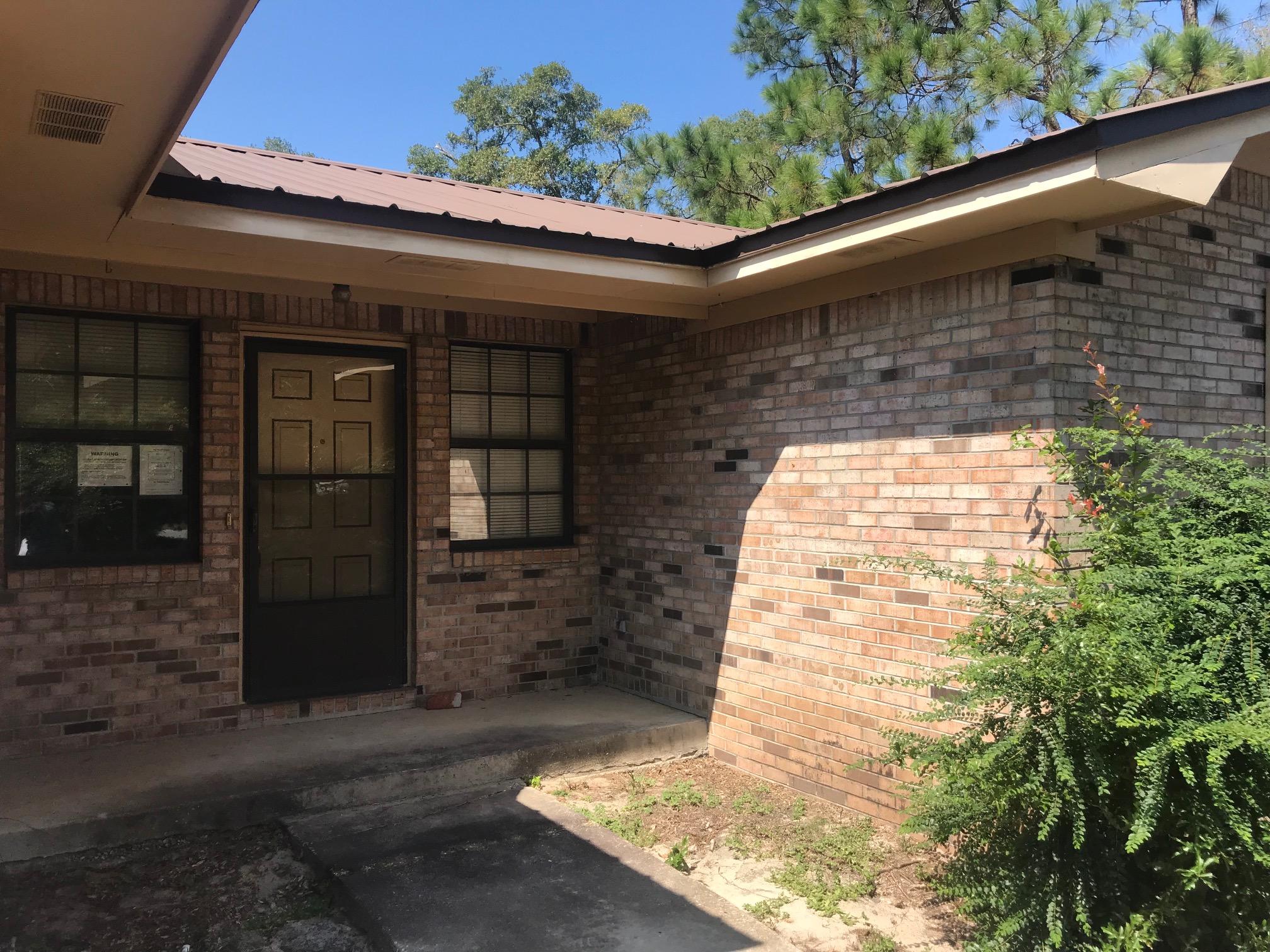 NO RECORDED SUBDIVISION - Residential