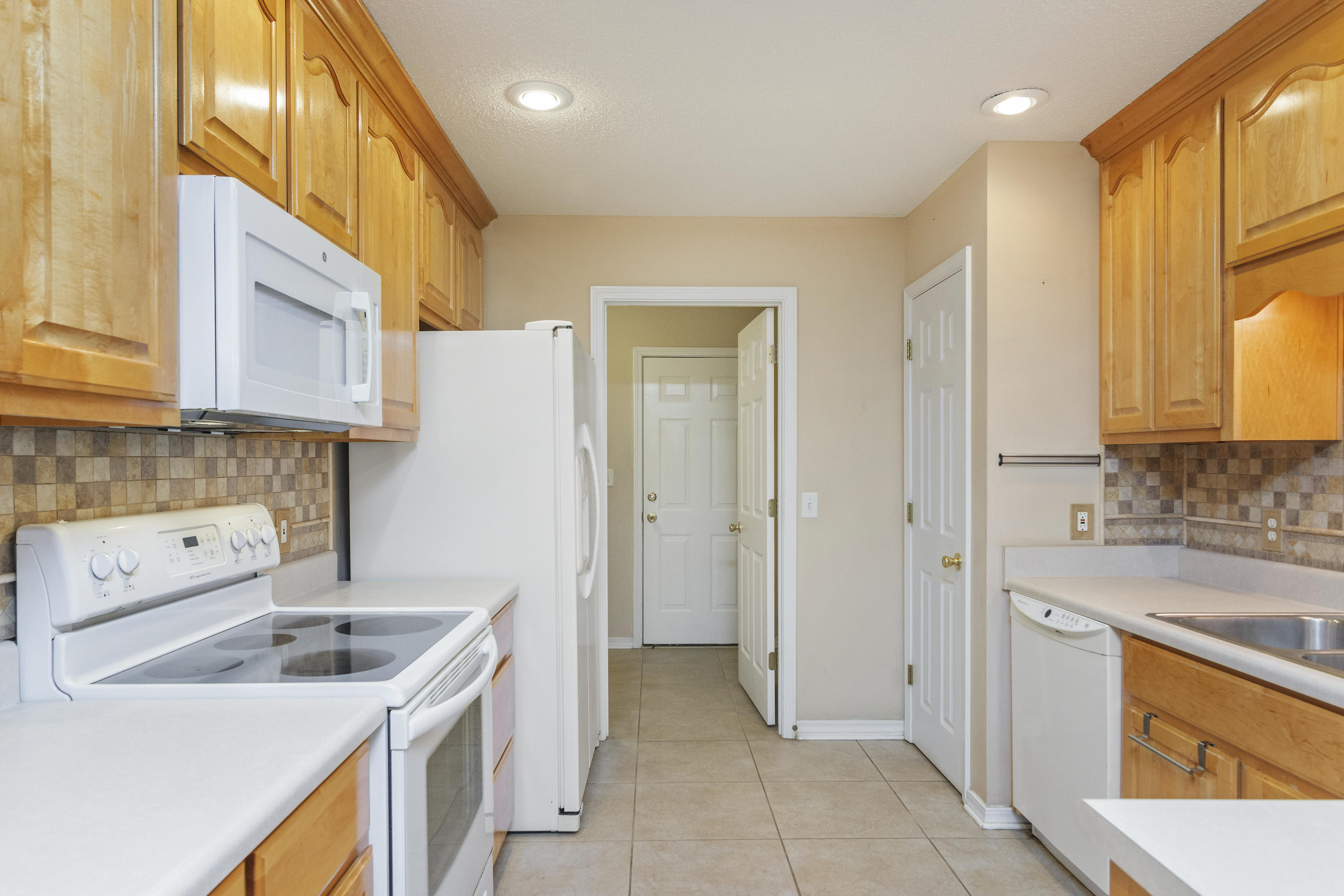 STAFFORD ESTATES - Residential