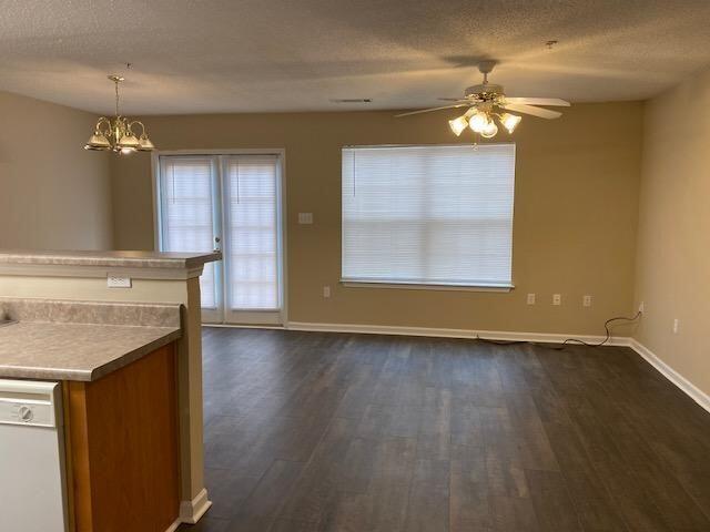 ROLLING PINES - Residential Lease