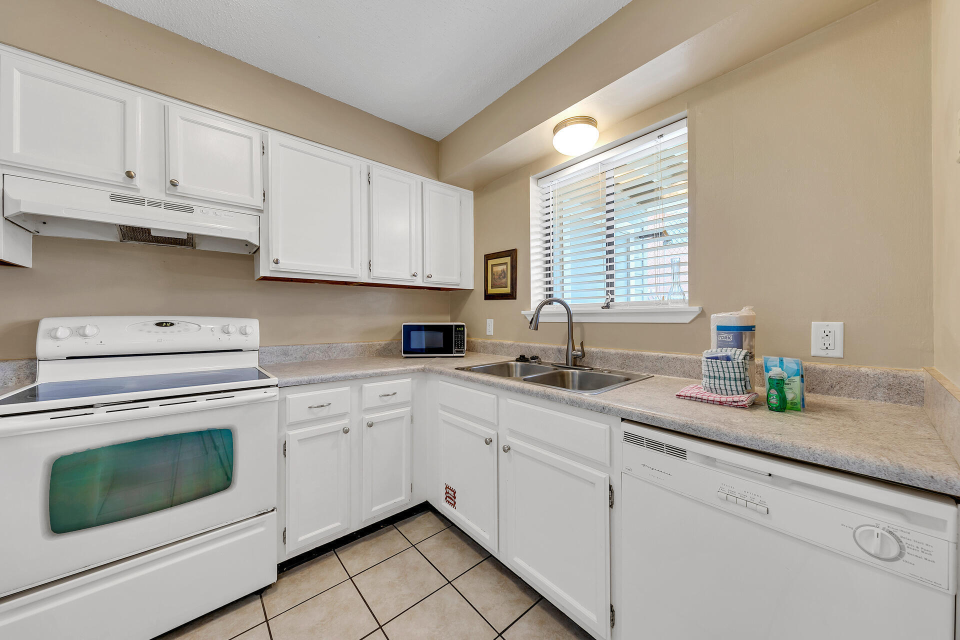 Gulf Winds East - Residential