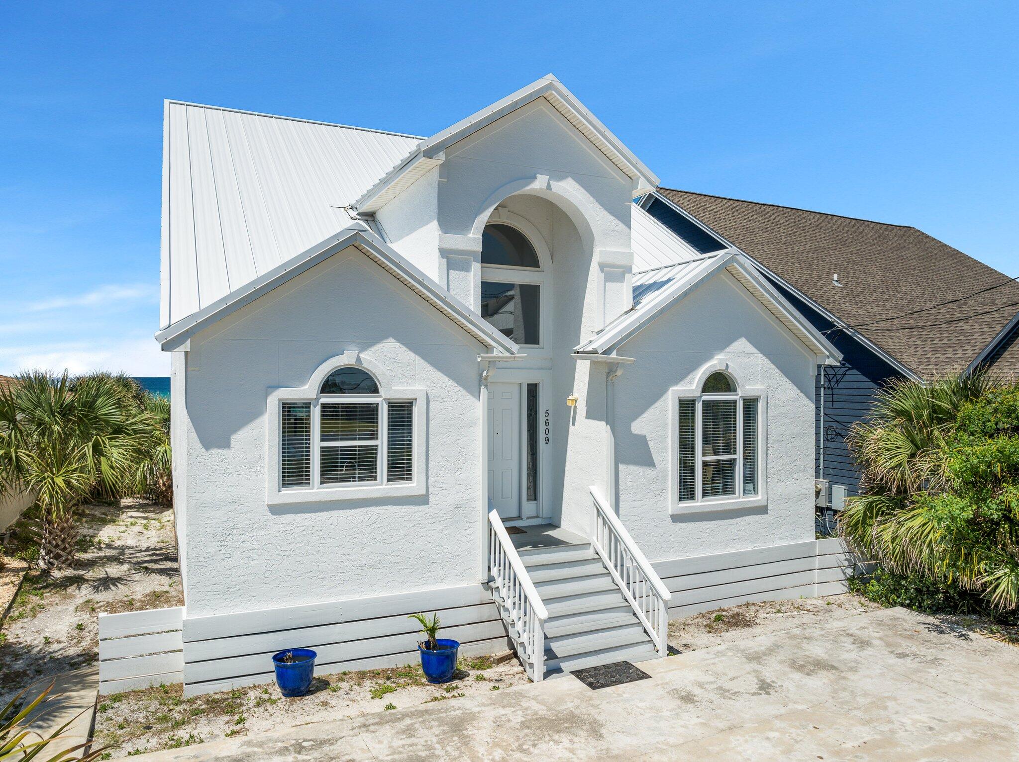 NO RECORDED SUBDIVISION - Residential