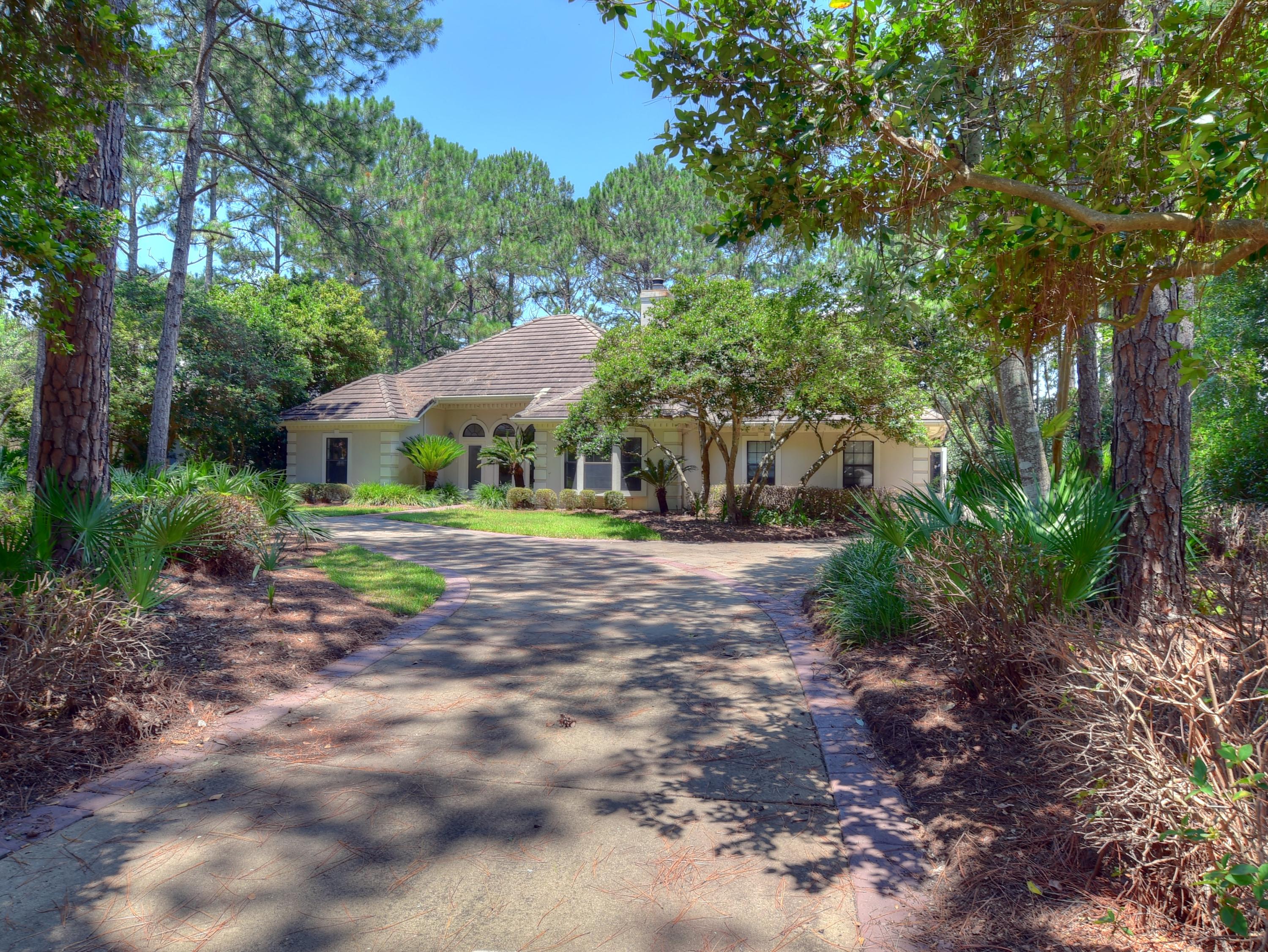 BAYTOWNE AVE EAST - Residential