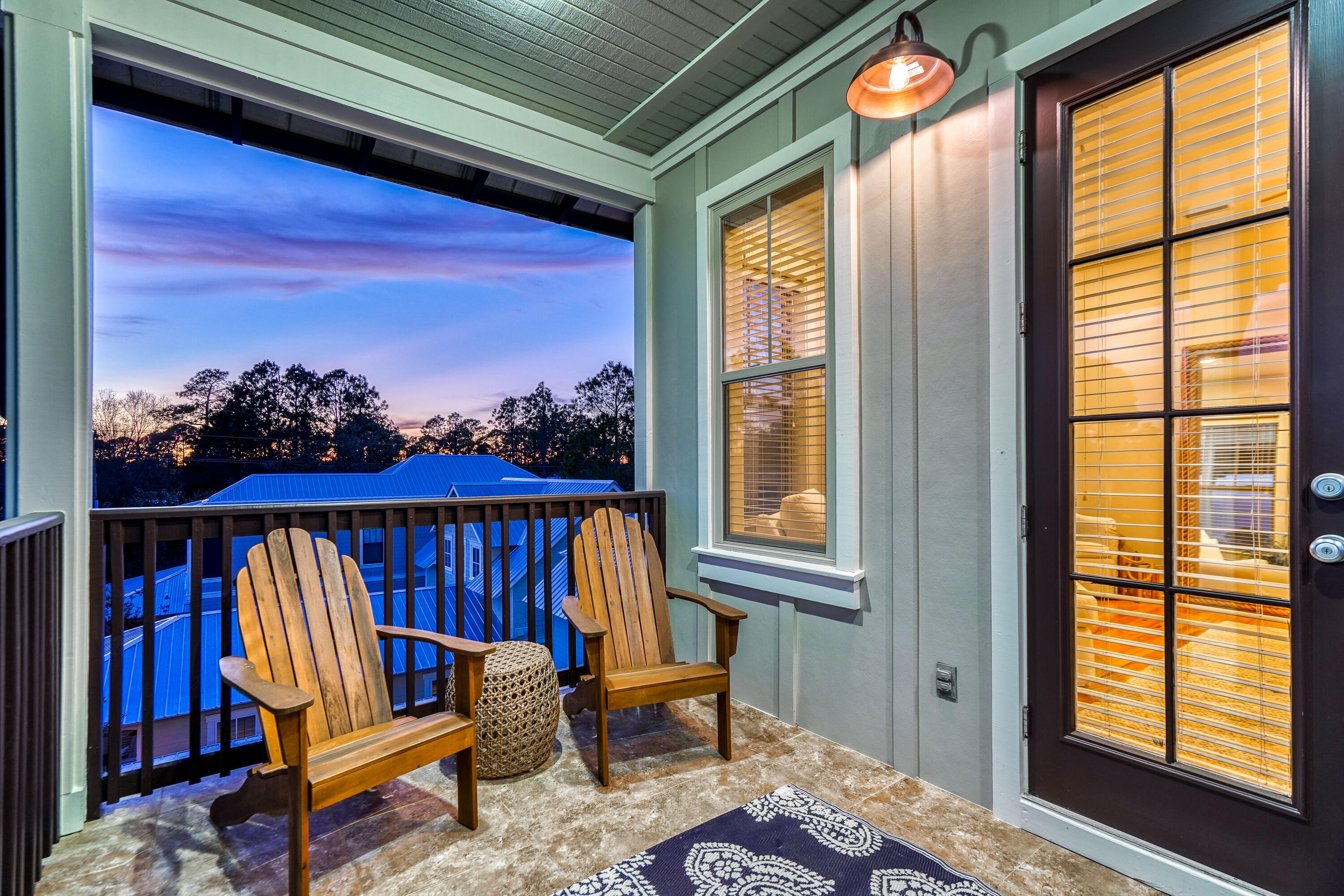 COTTAGES AT EASTERN LAKE - Residential
