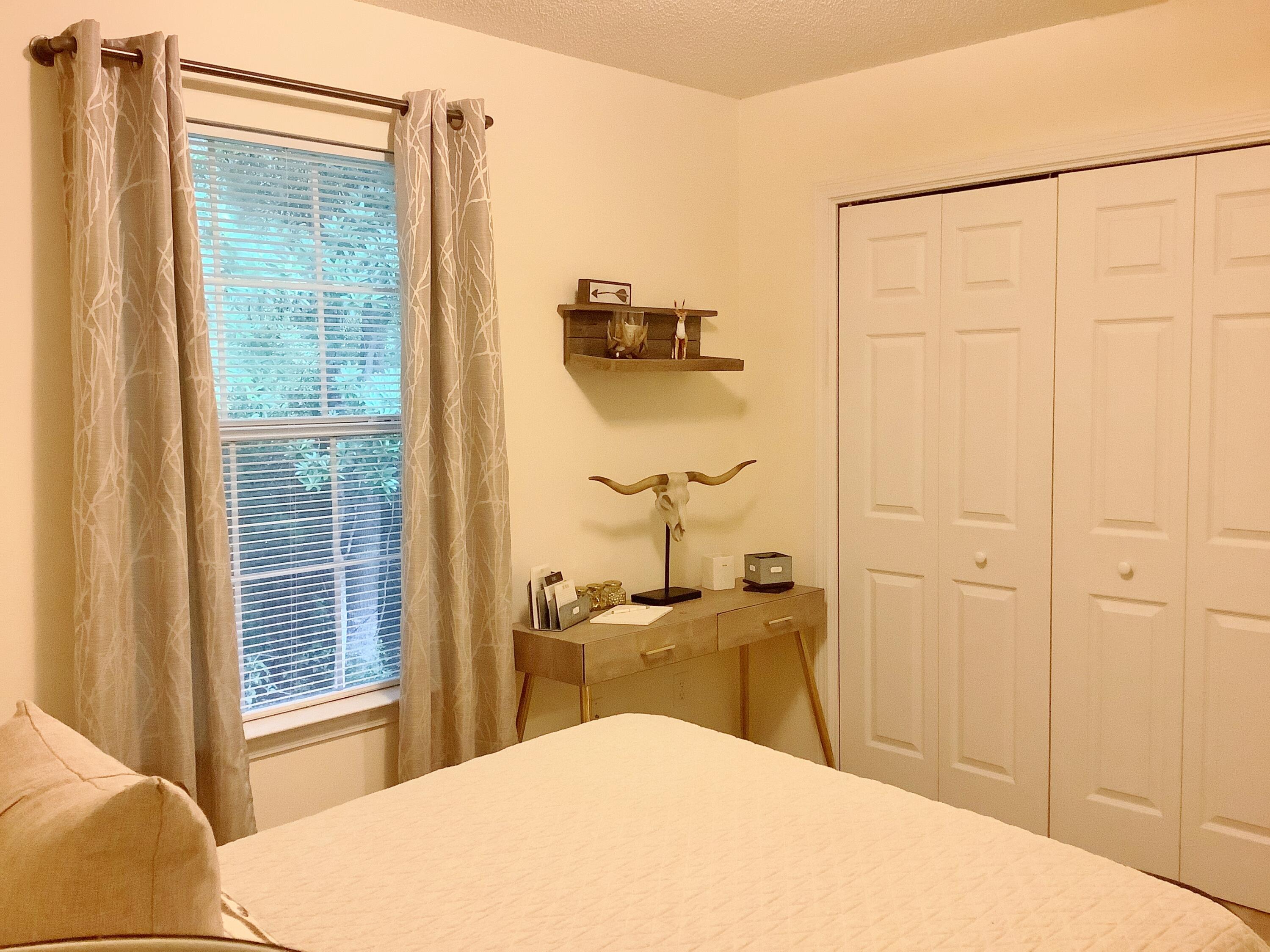COUNTRYVIEW ESTATES 3RD ADDN - Residential