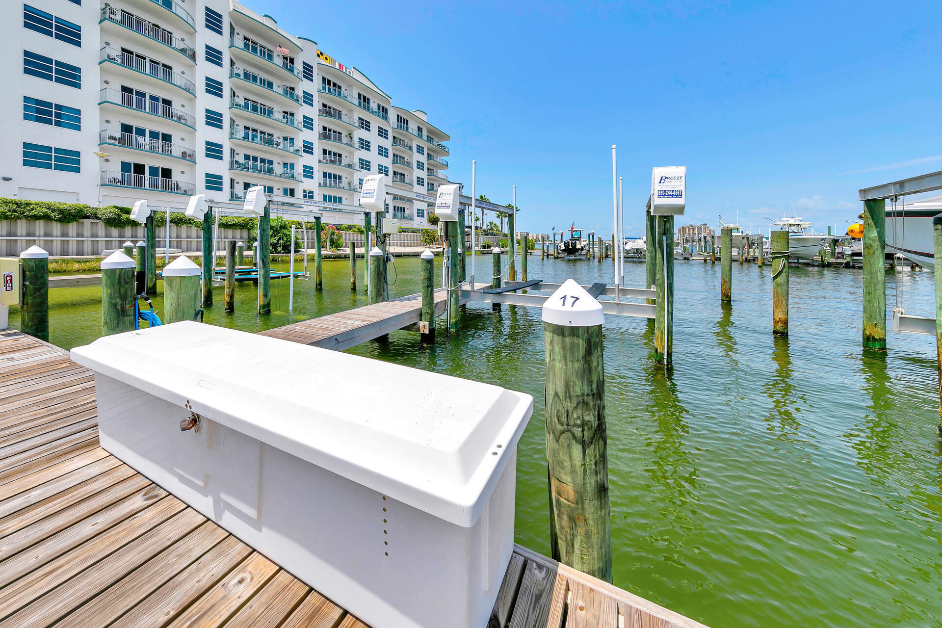 DESTIN HARBOR RESORT WEST - Residential