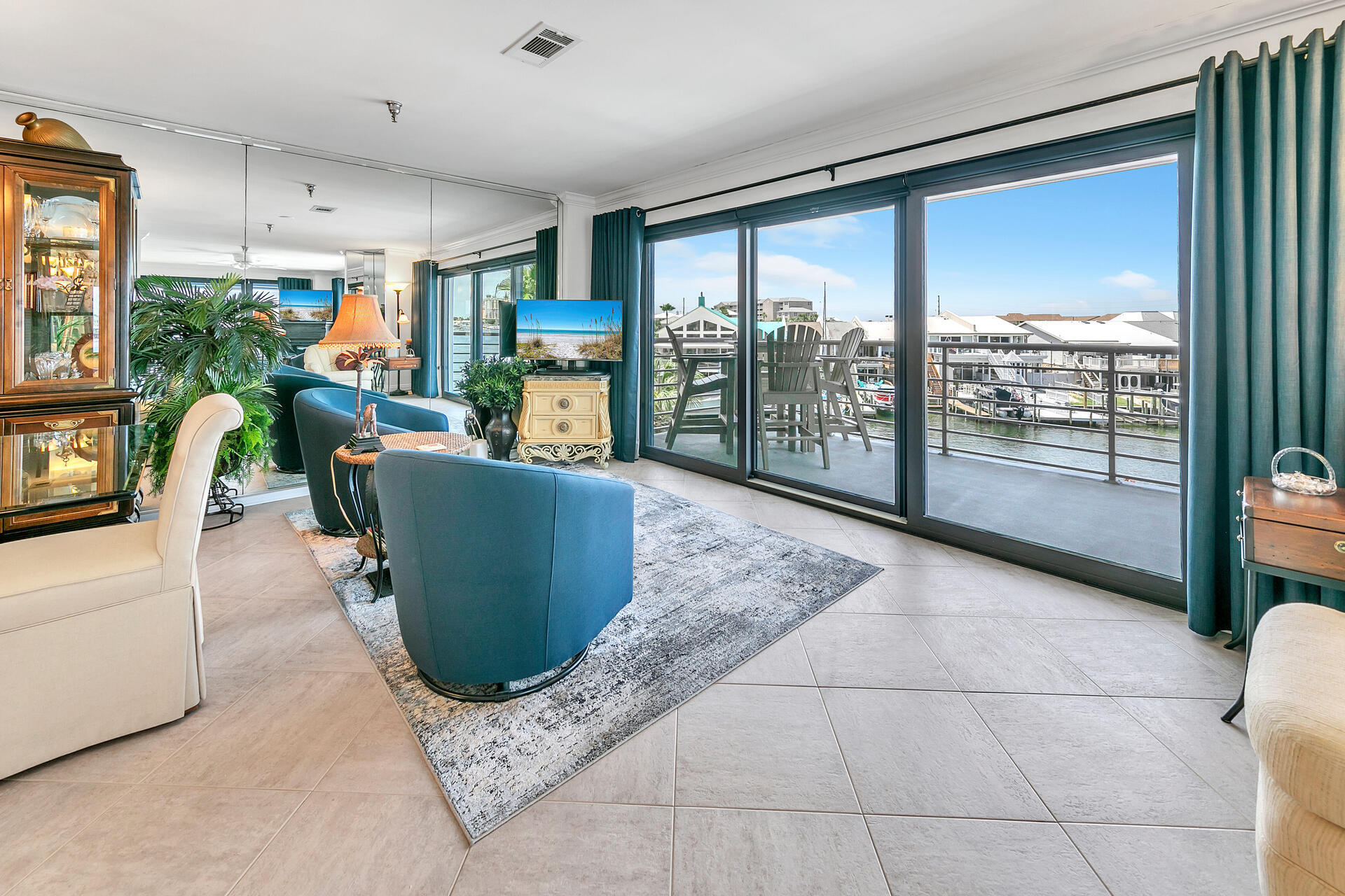 DESTIN HARBOR RESORT WEST - Residential