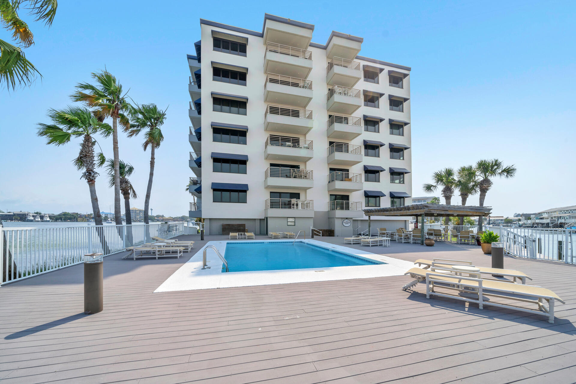 DESTIN HARBOR RESORT WEST - Residential