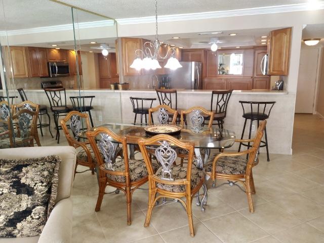 SHORELINE TOWERS 1 - Residential