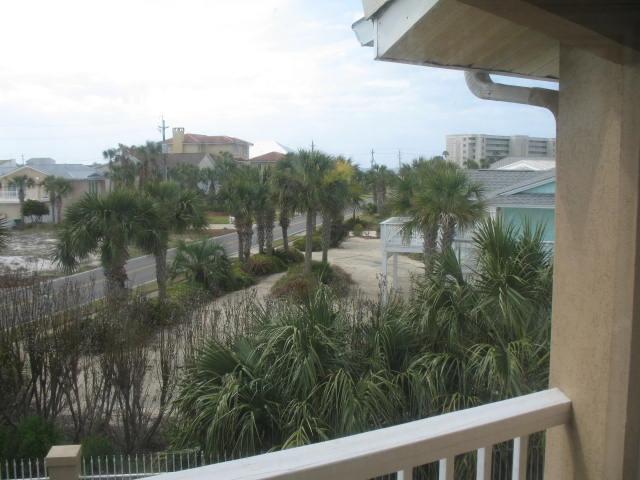 HOLIDAY ISLE - Residential