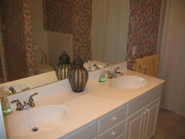 HOLIDAY ISLE - Residential