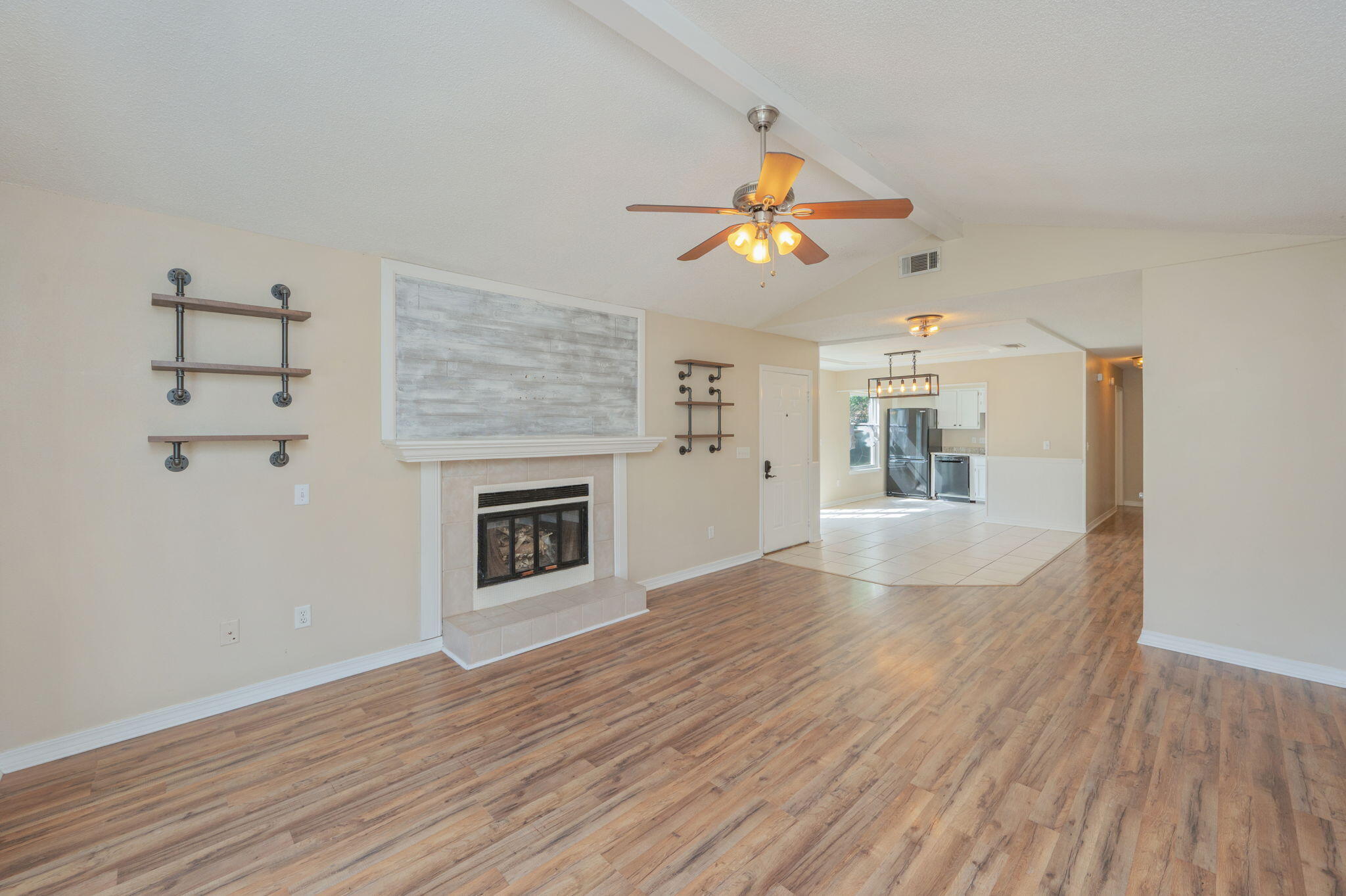 VALPARAISO PINECREST 3 - Residential