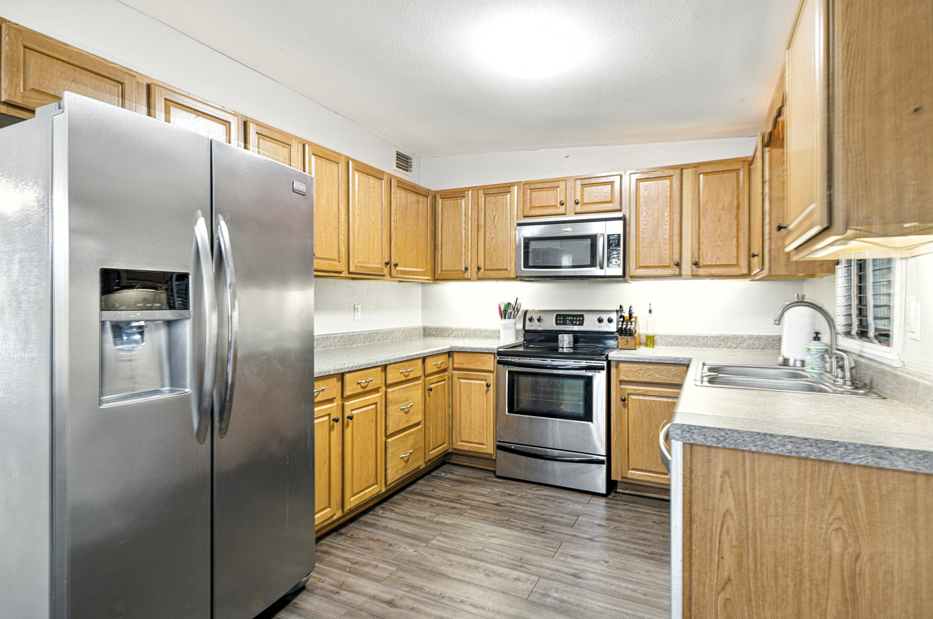 SEMINOLE S/D LOTS 31 BLK E - Residential