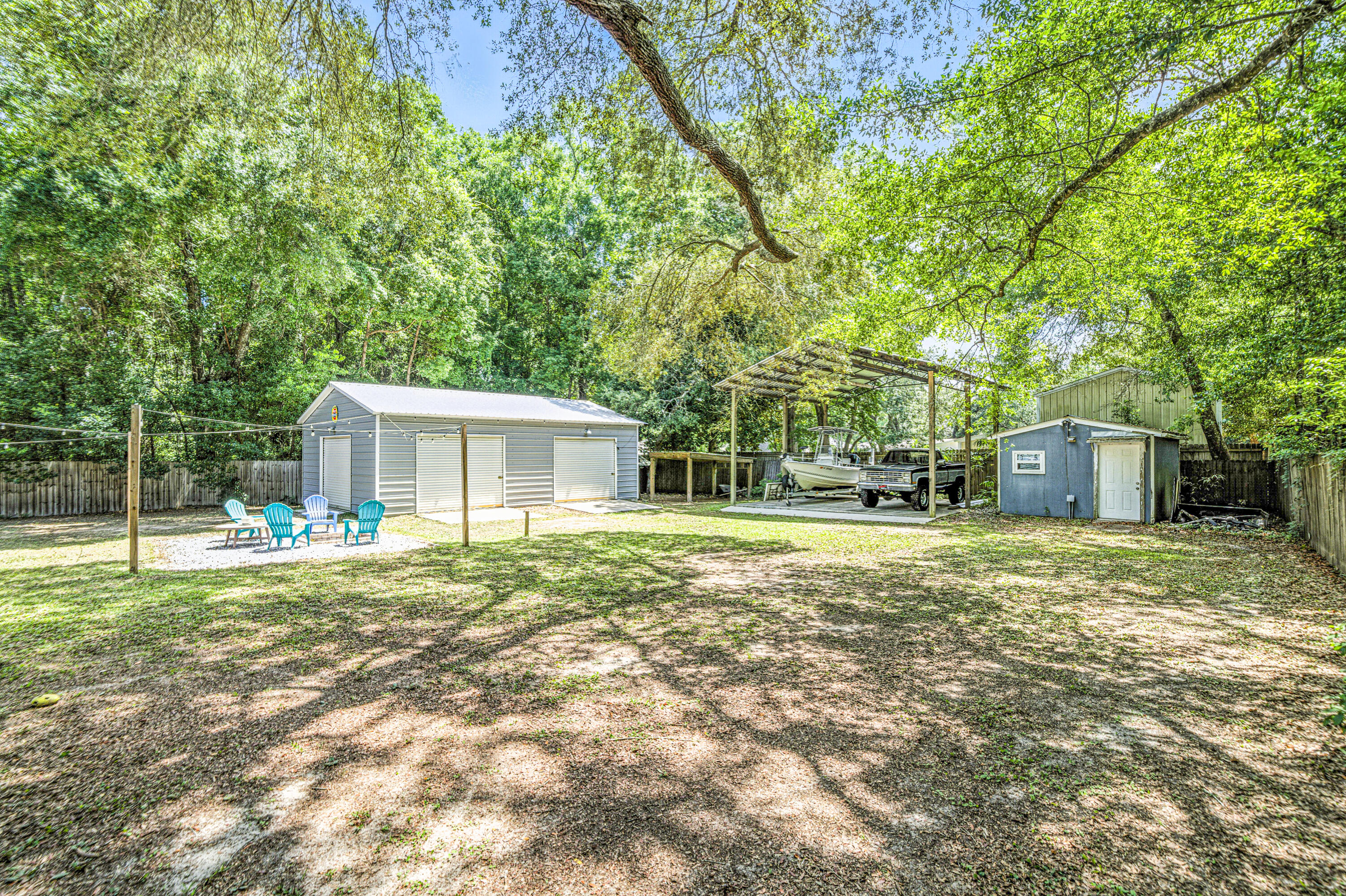 SEMINOLE S/D LOTS 31 BLK E - Residential