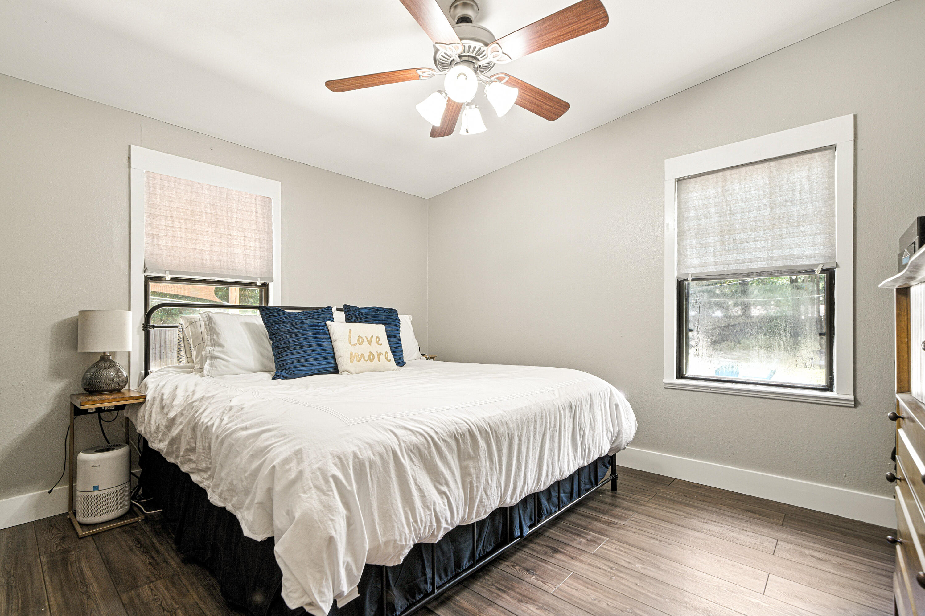 SEMINOLE S/D LOTS 31 BLK E - Residential