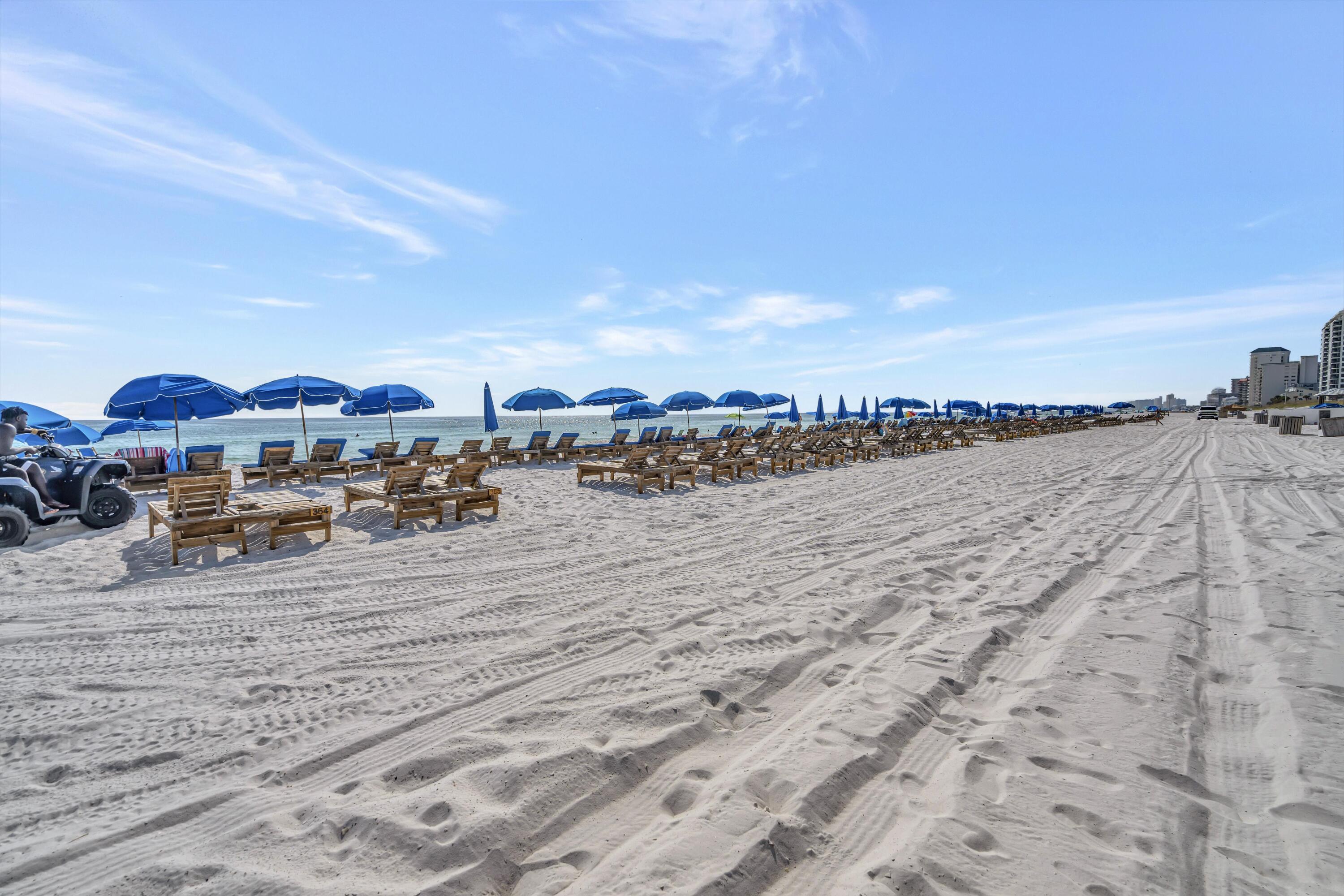 REGENCY TOWERS - Residential