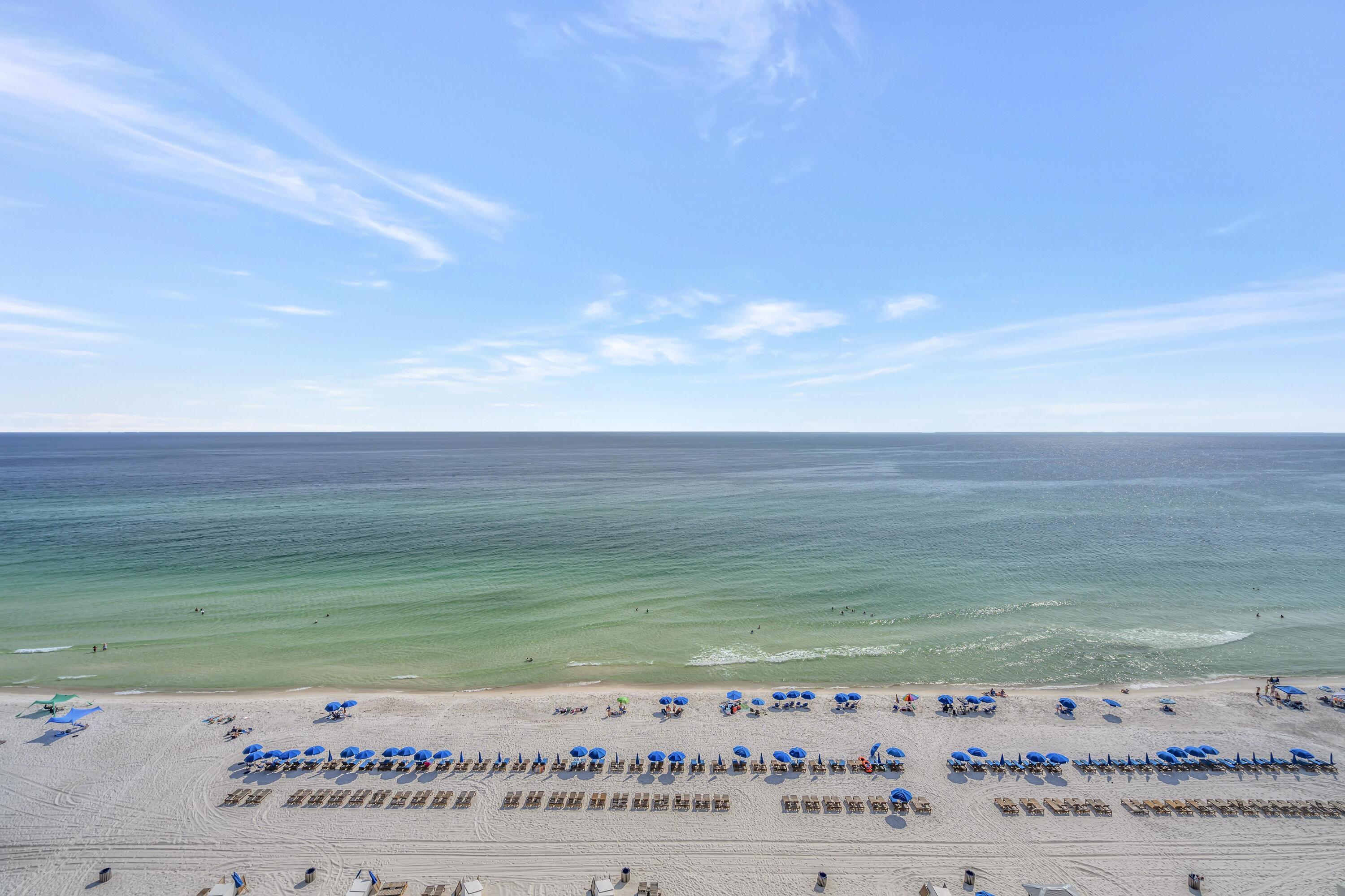 REGENCY TOWERS - Residential