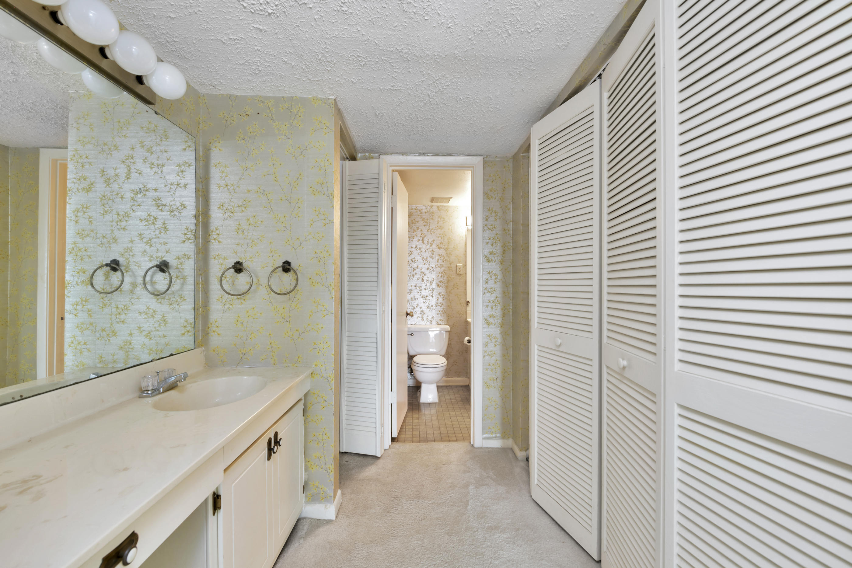 Emerald Isle Condo - Residential