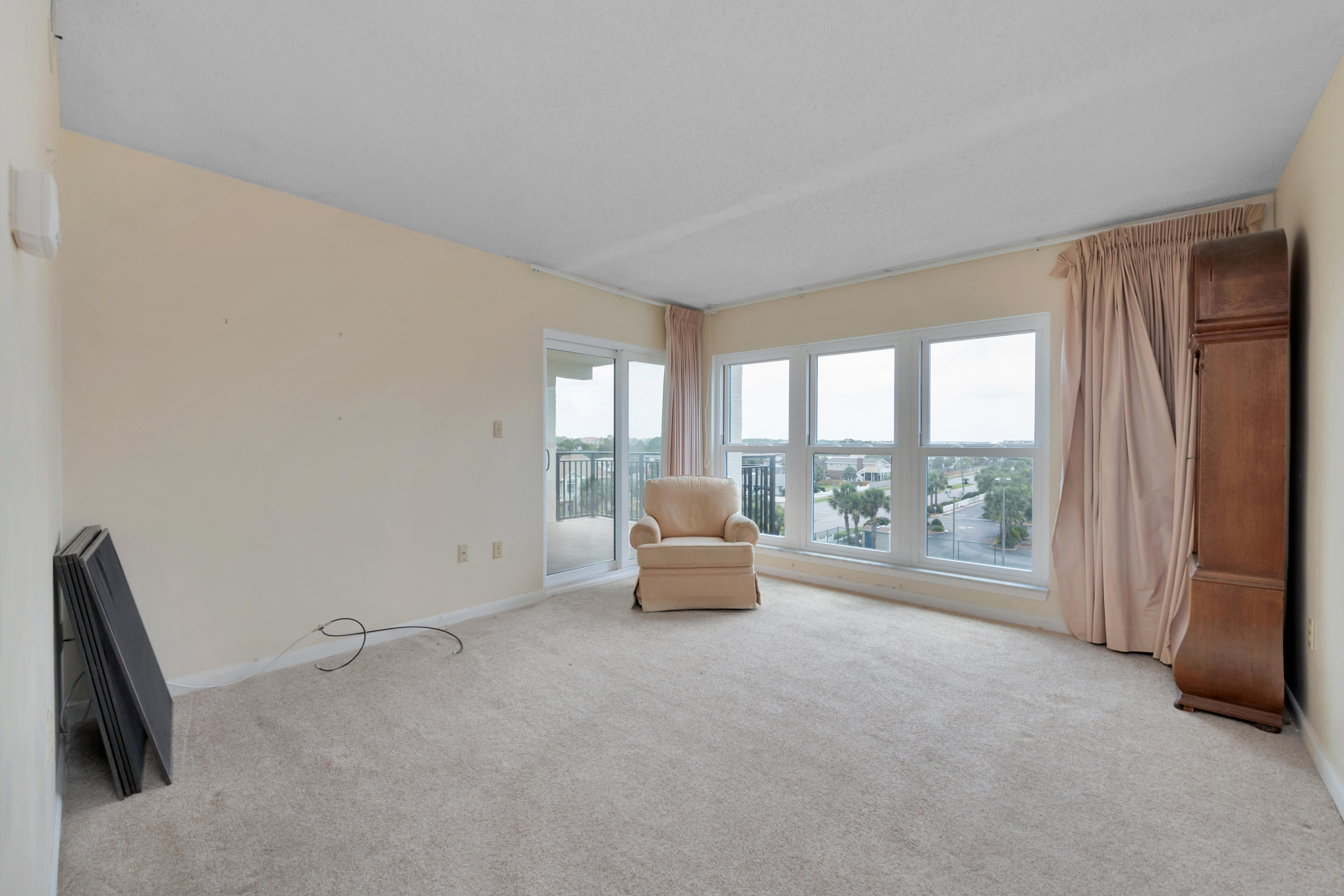 Emerald Isle Condo - Residential