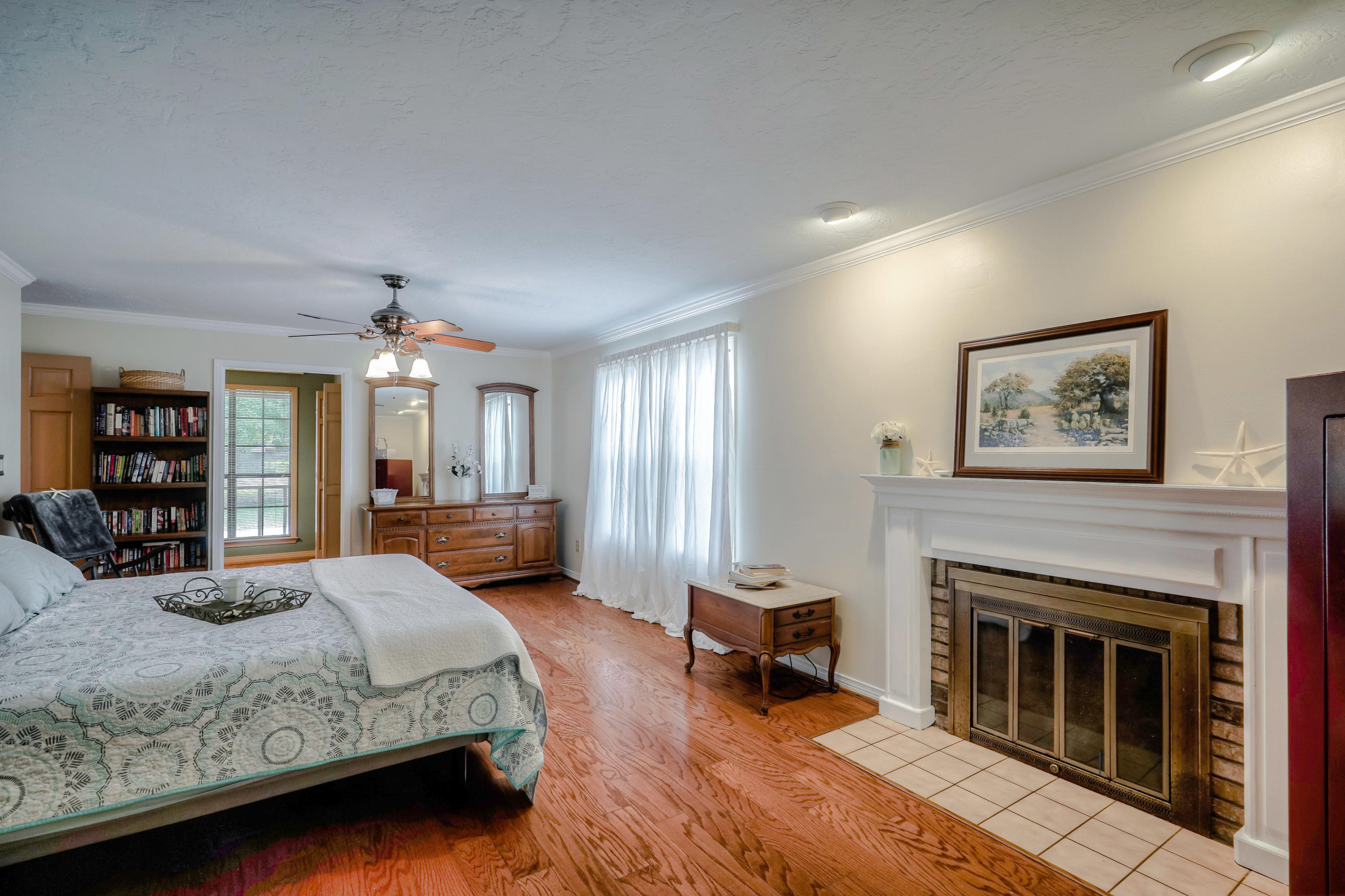 Rocky Shore - Residential