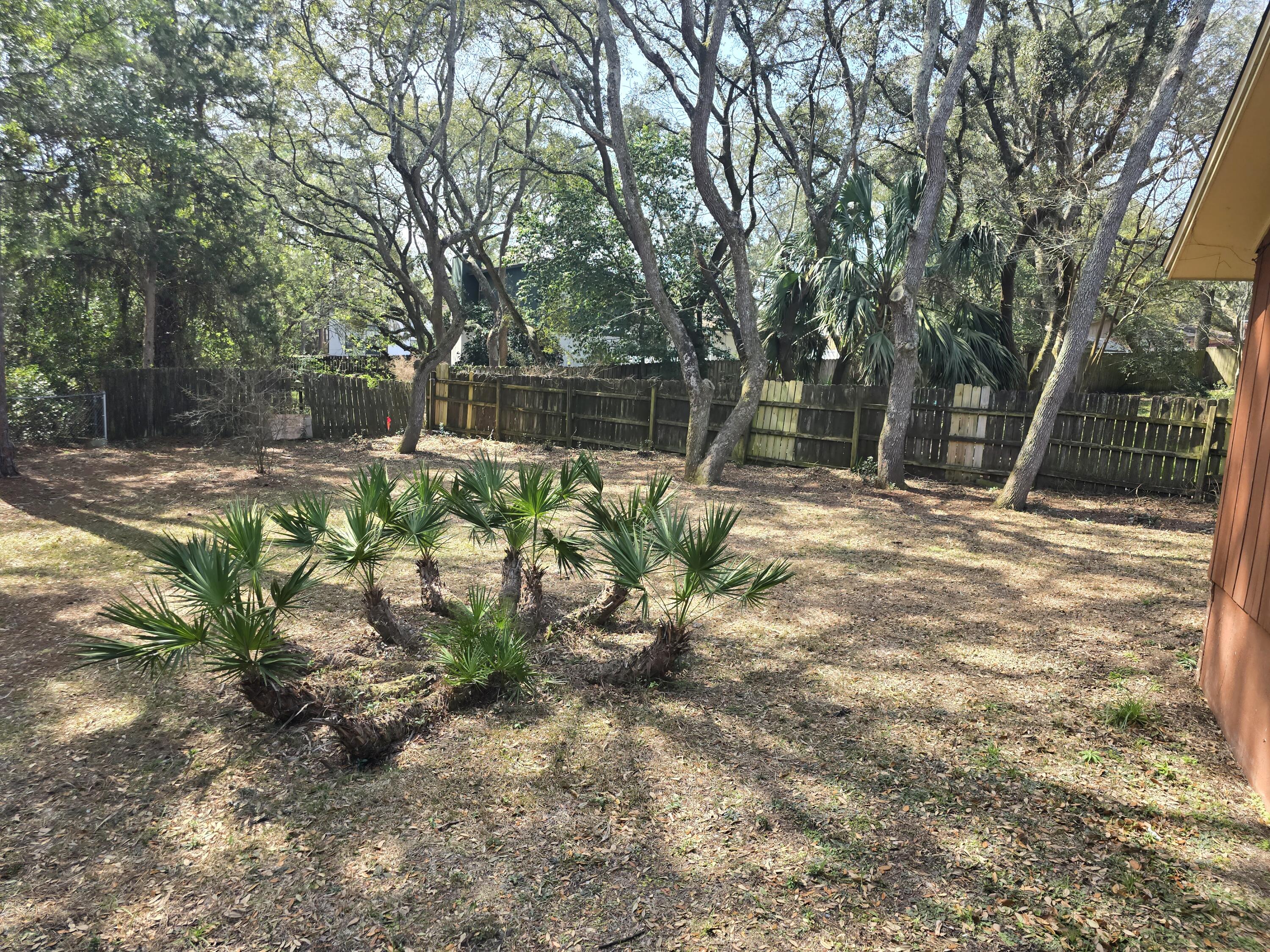 BERKSHIRE WOODS - Residential Lease