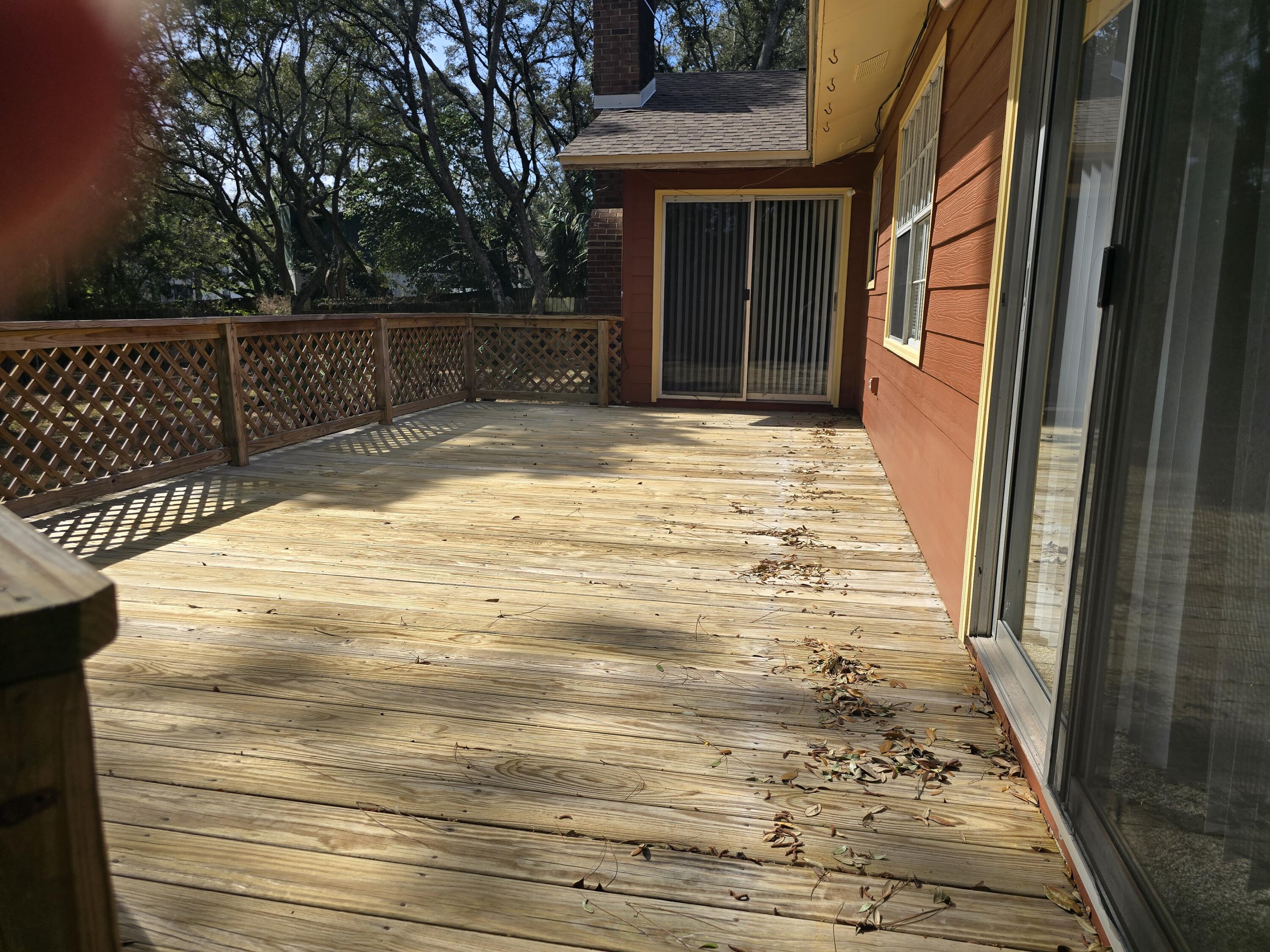 BERKSHIRE WOODS - Residential Lease