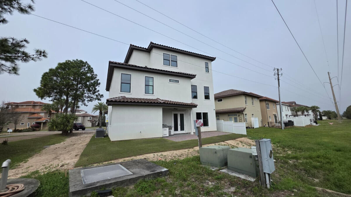 CALUSA BAY S/D - Residential