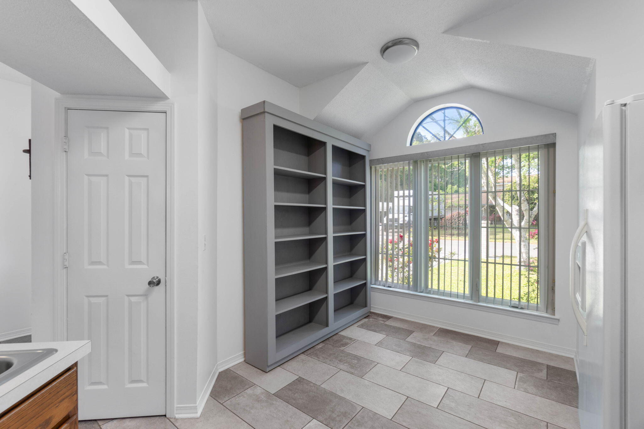 NORTHERN PINE TRACE - Residential