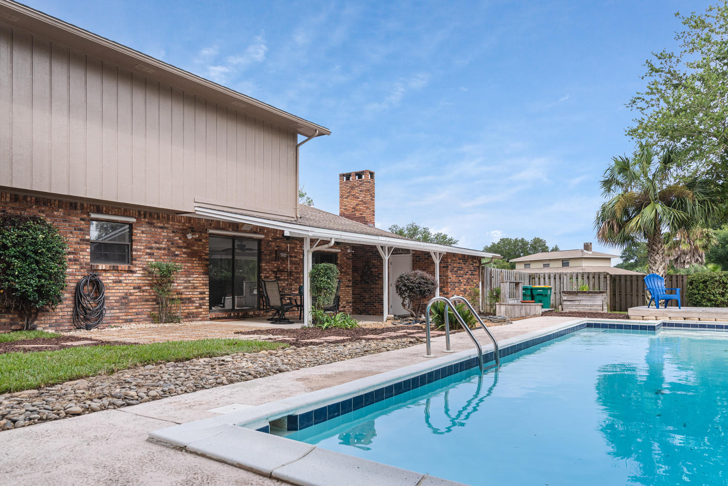 LAKE LORRAINE ESTATES 3 - Residential