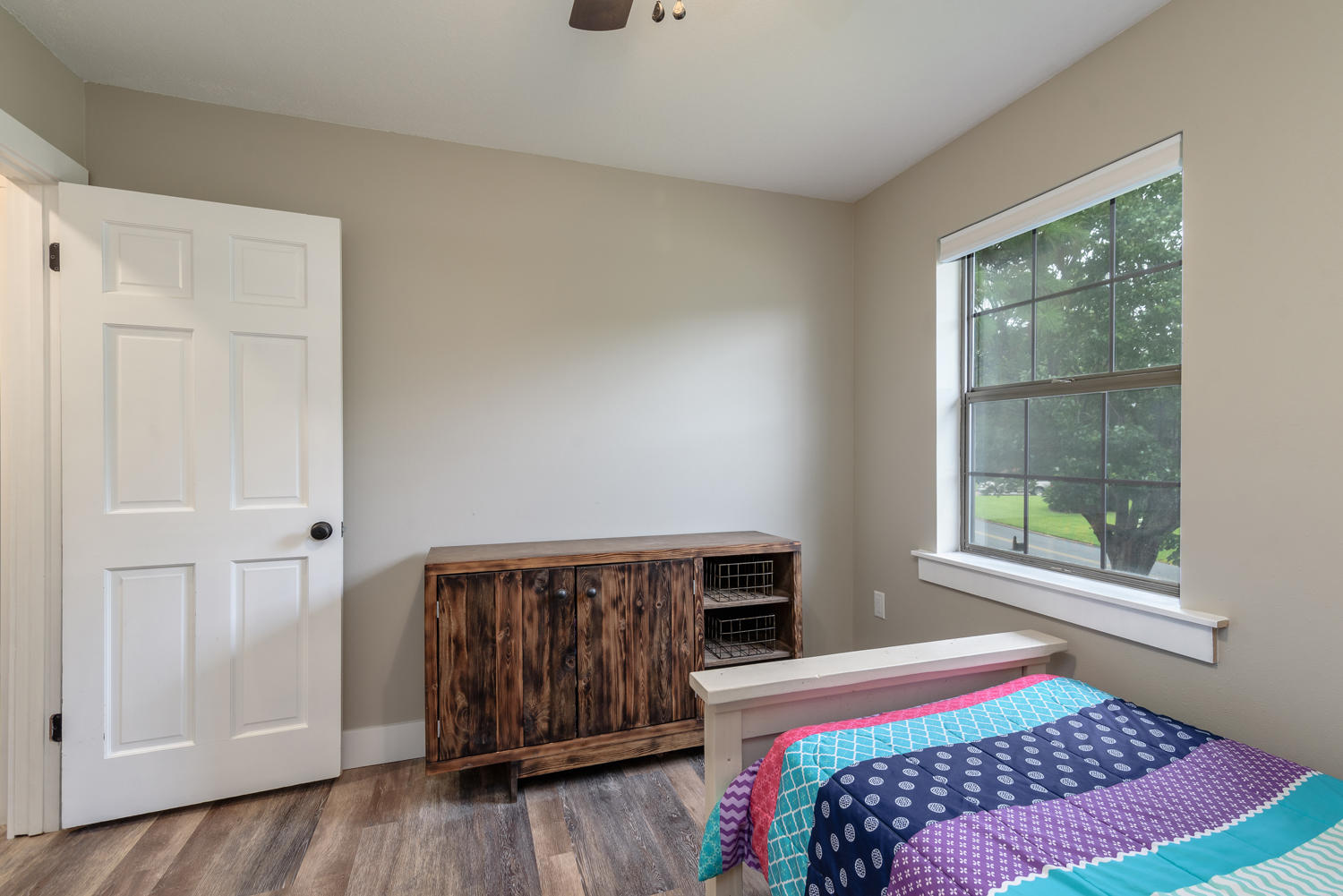 LAKE LORRAINE ESTATES 3 - Residential