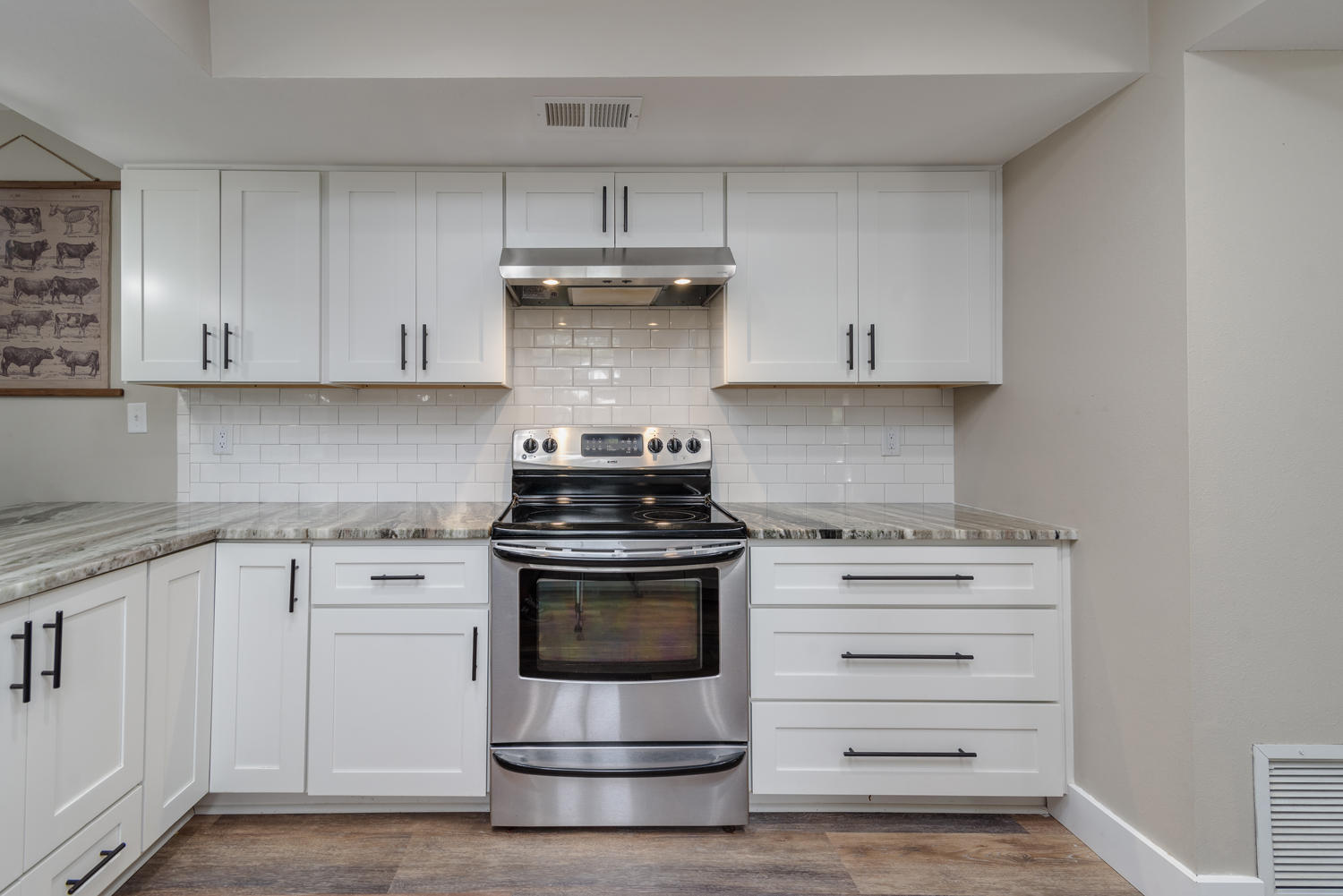 LAKE LORRAINE ESTATES 3 - Residential