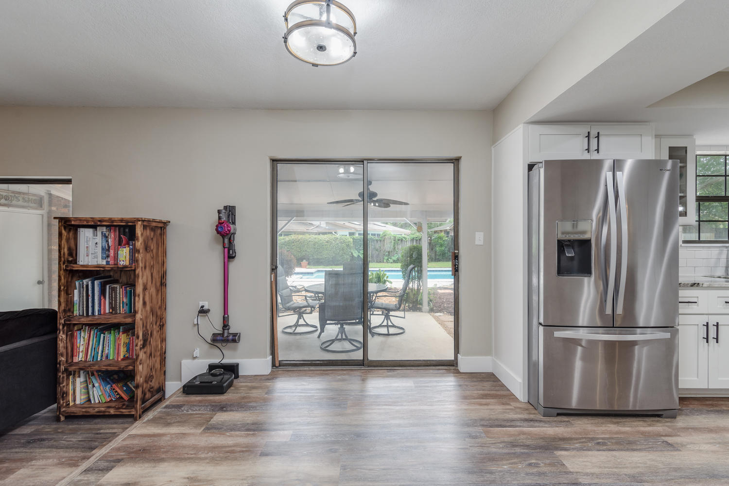 LAKE LORRAINE ESTATES 3 - Residential